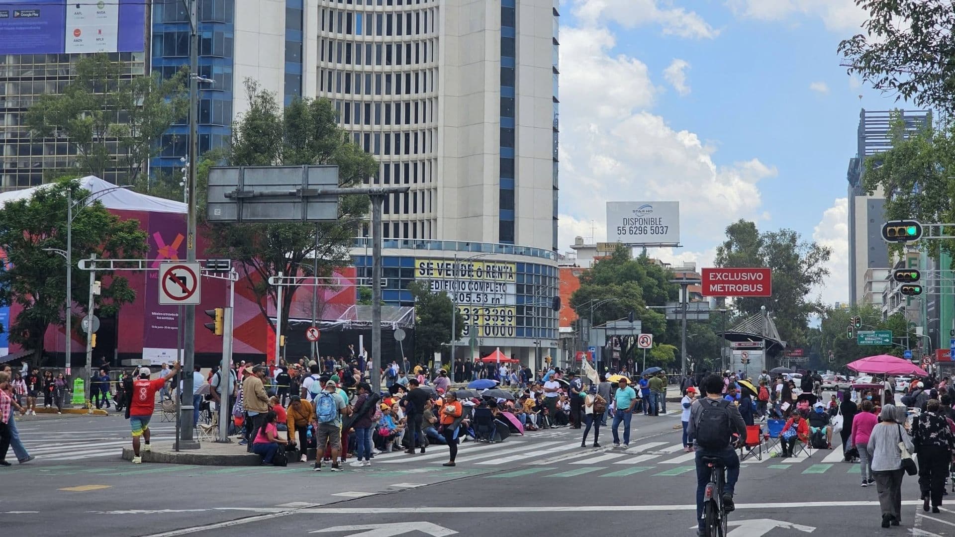 La CNTE planea mover su plantón hacía Paseo de la Reforma