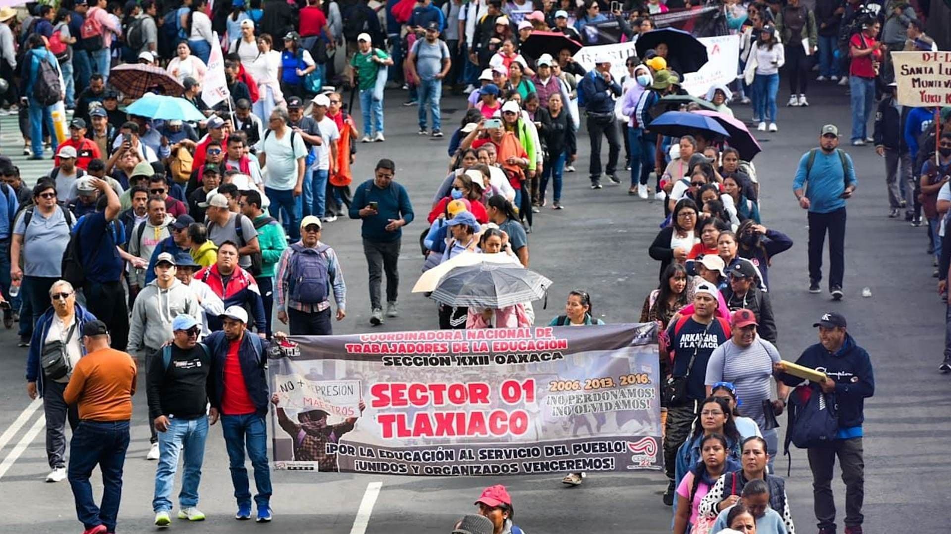 Protesta de la CNTE en Calzada de Tlalpan el 11 de junio 2026. Foto: Cuartoscuro