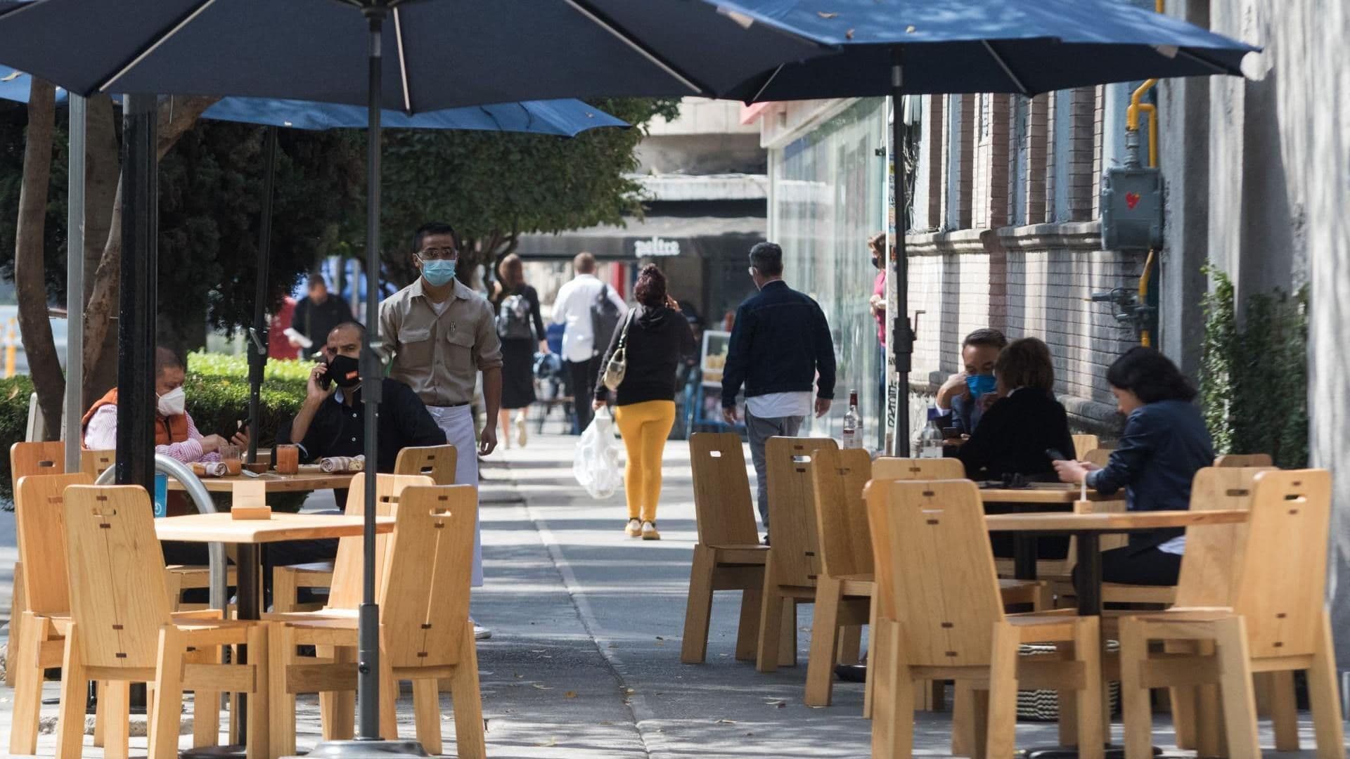 ¿Dejar Propina es Obligatorio? Profeco Dice Si Es Ilegal que Restaurantes la Exijan en la Cuenta