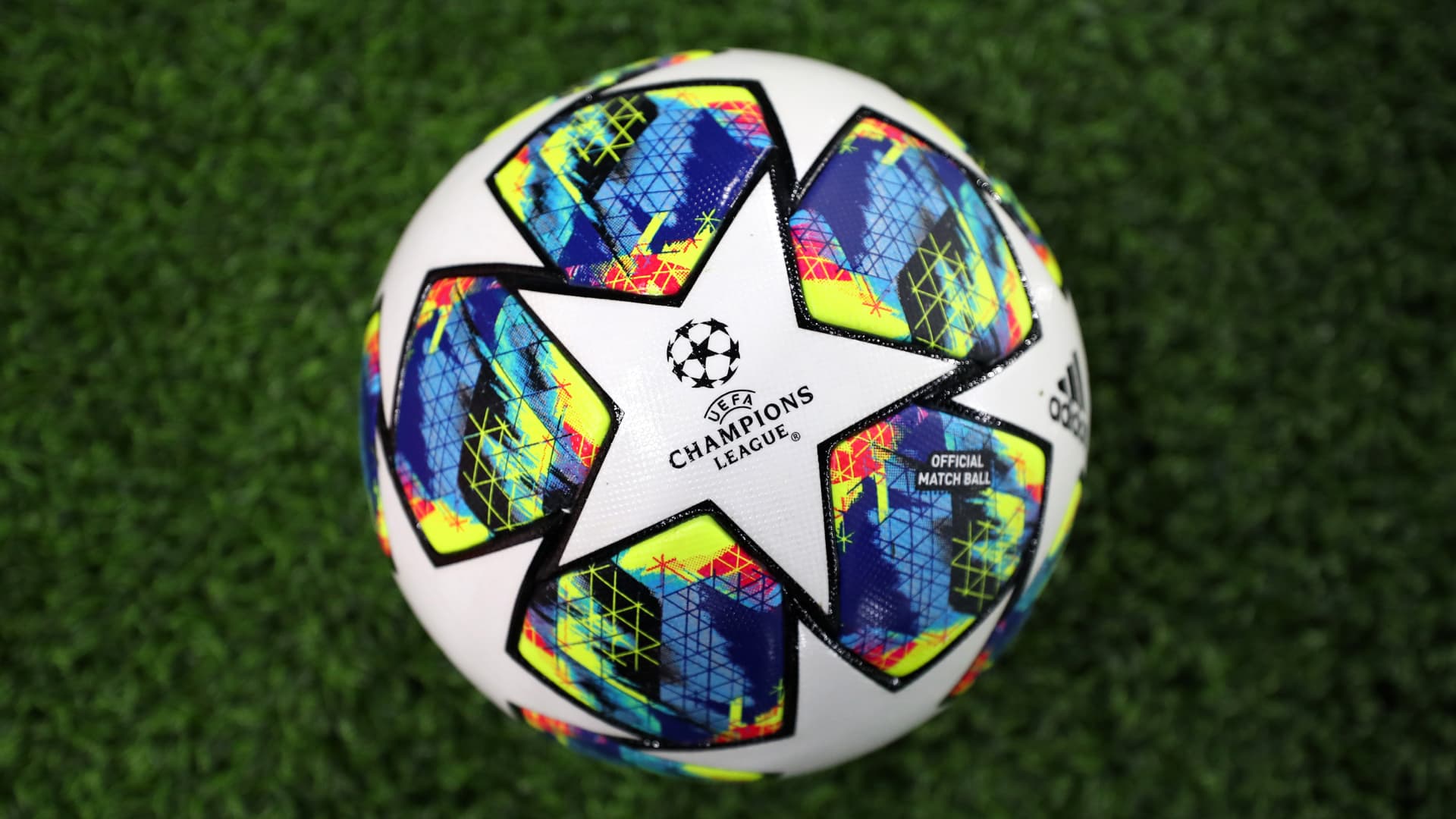 Balón de la UEFA Champions League