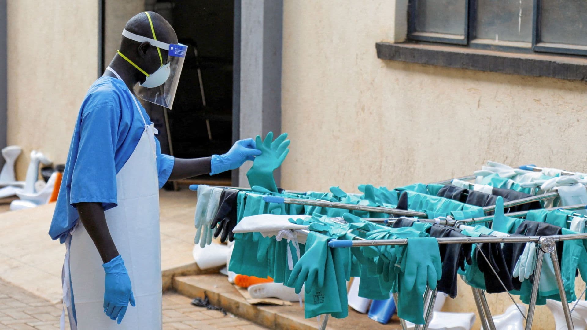 OMS alerta que en zonas de la RDC el brote de ébola apenas comienza