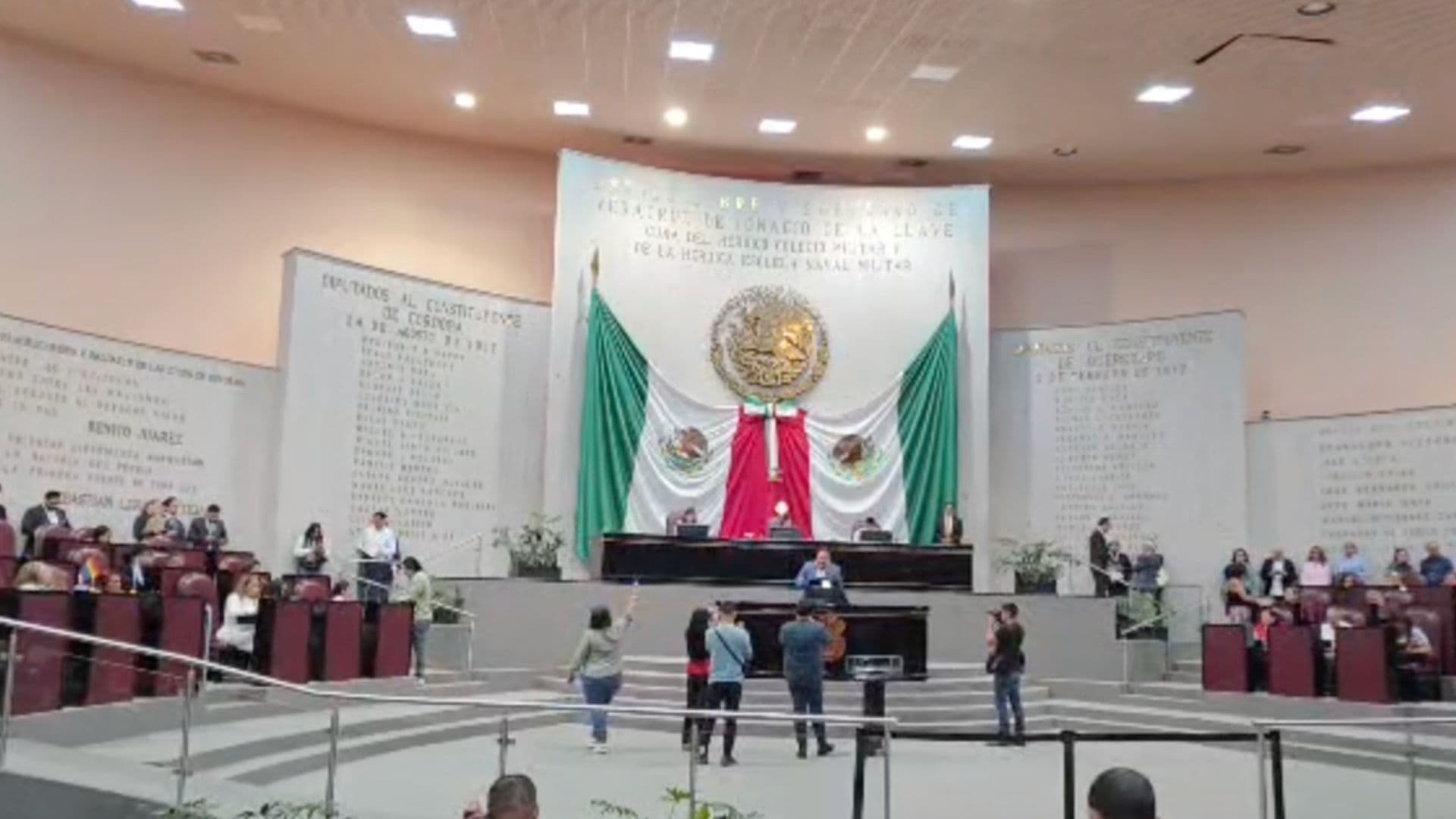 El Congreso ya notificó al alcalde de Ixhuatlán del Sureste sobre el proceso legal. Foto: N+