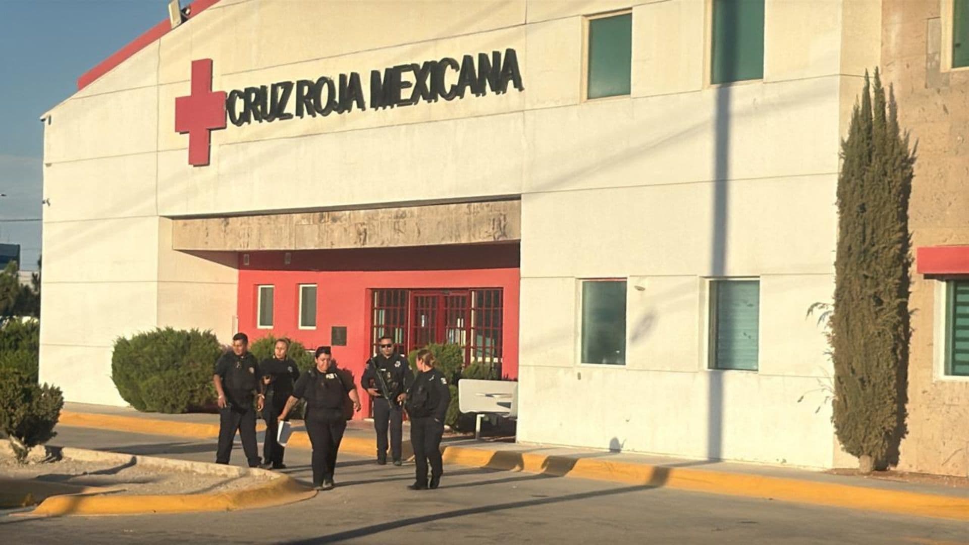 El hombre llegó por sus propios medios a la Cruz Roja Centenario