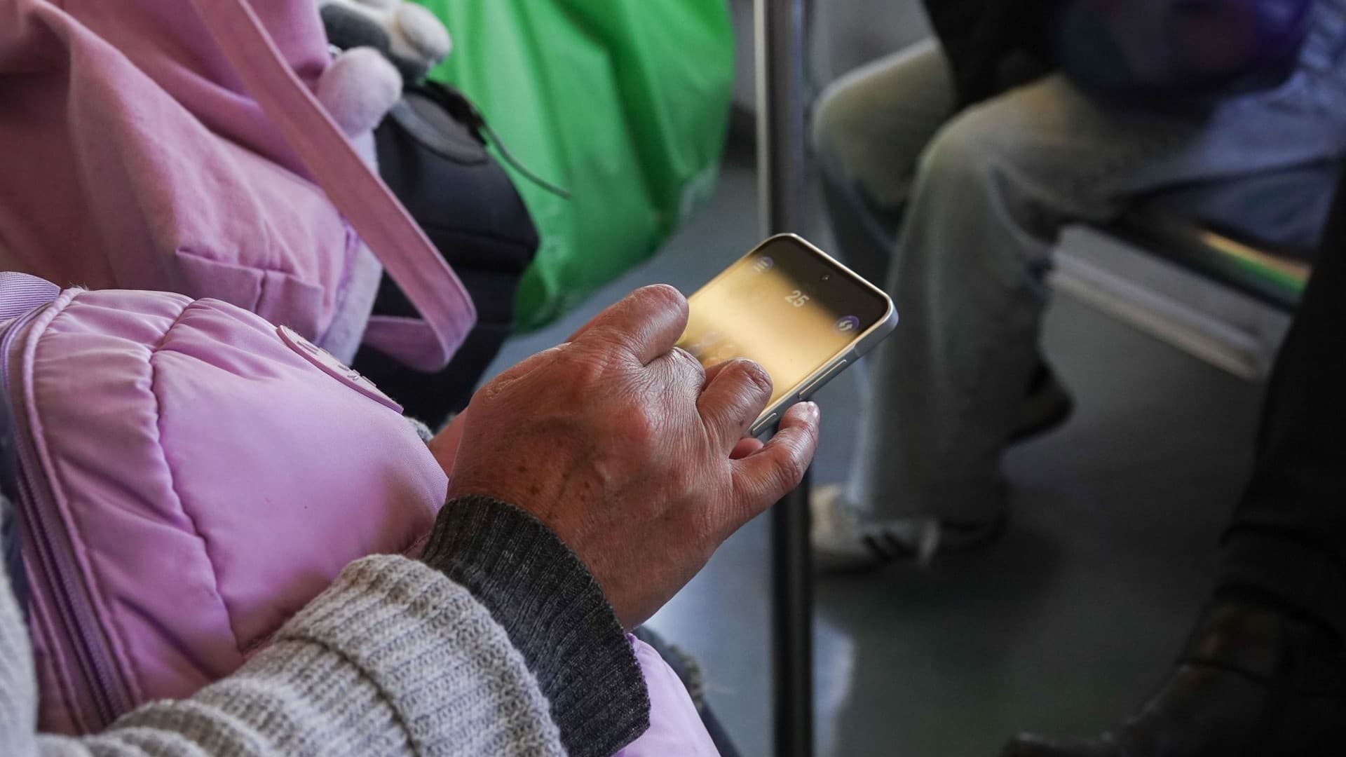 ¿Cuándo Cancelan Líneas en 2026? Cambian Fecha Límite para Vincular Celular con CURP