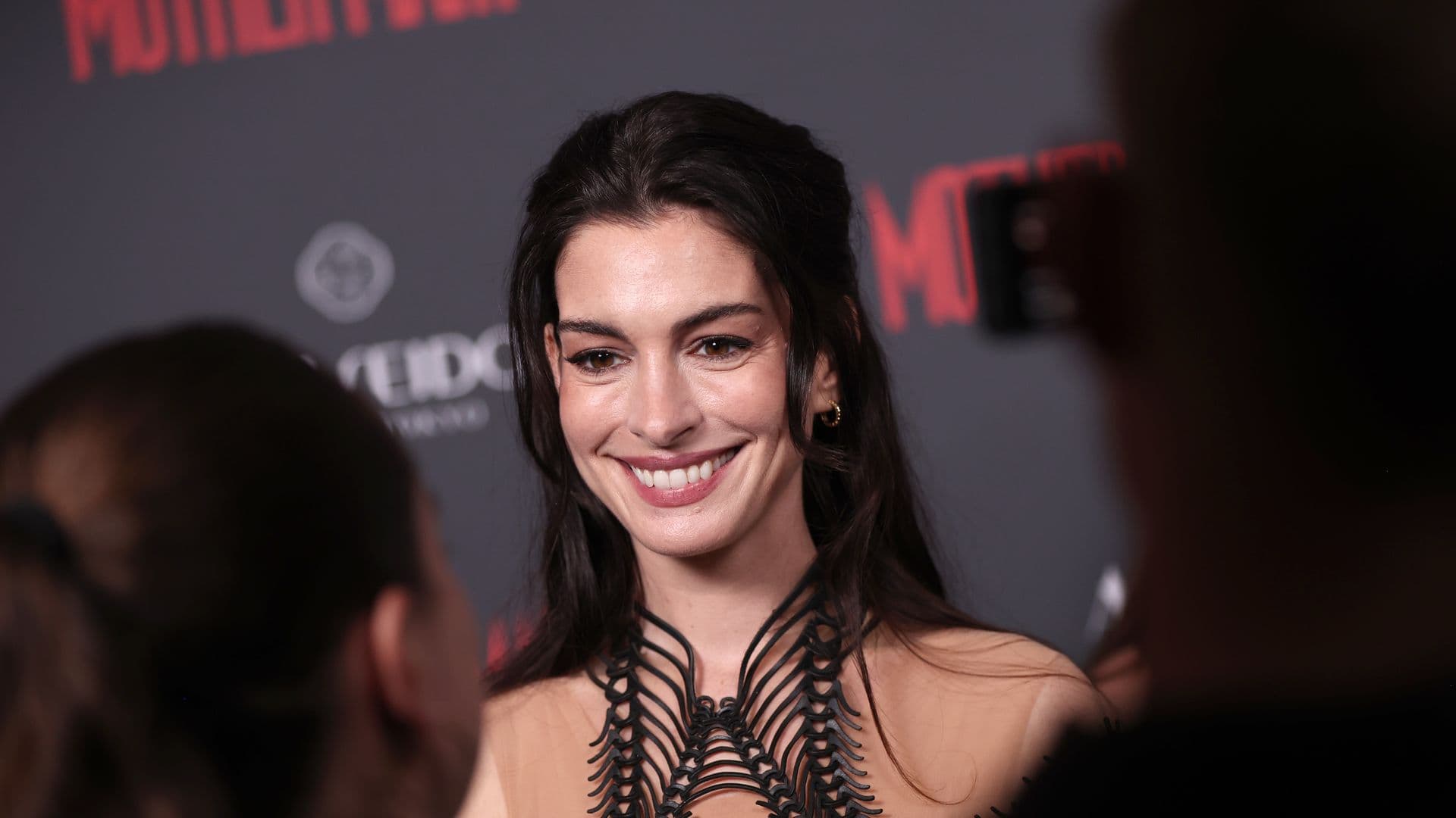 cuantos-hijos-tiene-anne-hathaway-nombres-familia