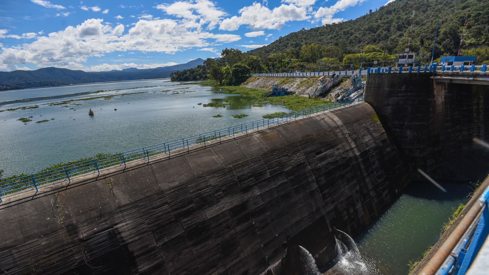 Presa Valle de Bravo del Cutzamala