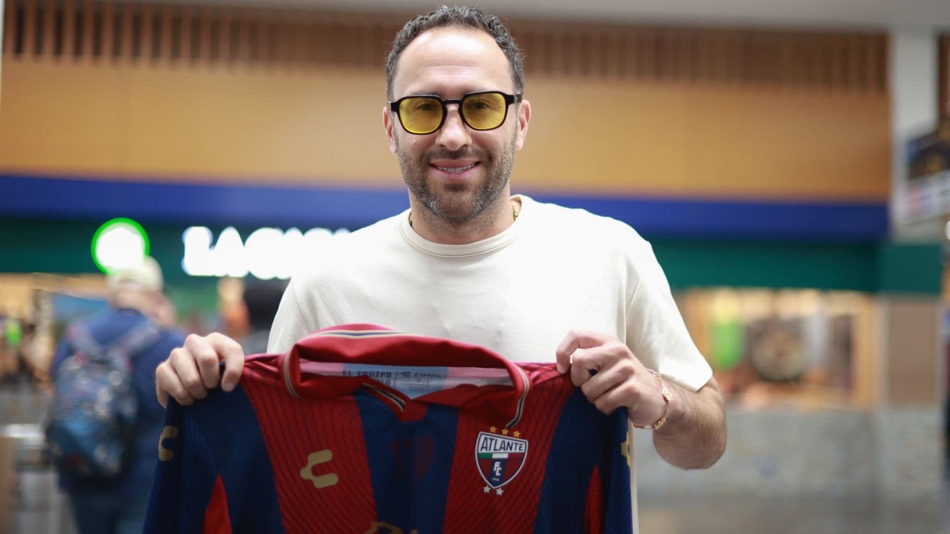 El portero colombiano David Ospina promete que dará lo mejor para defender los colores del Atlante