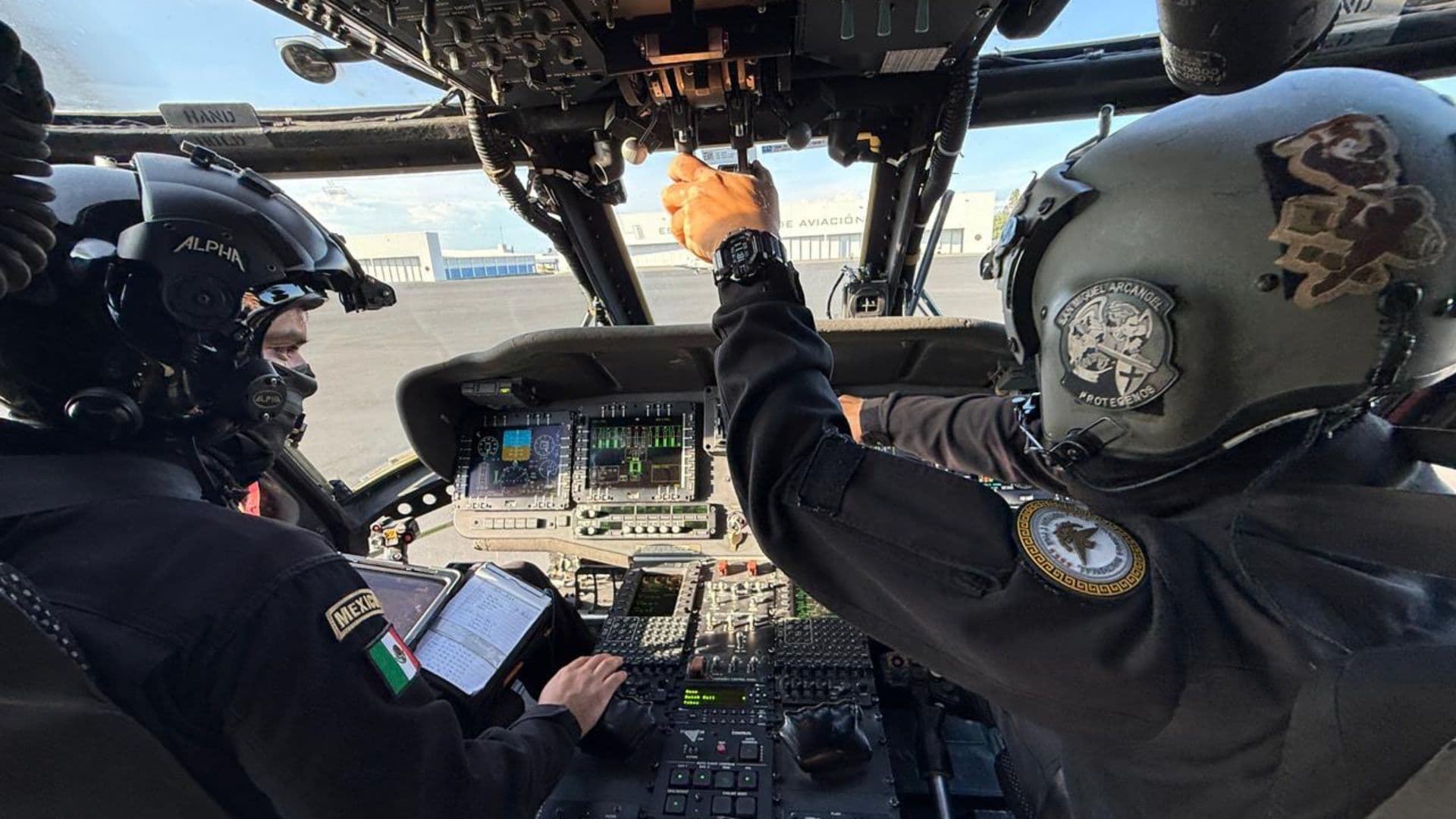 DEFENSA participa en show aéreo en el partido México vs Corea del Sur