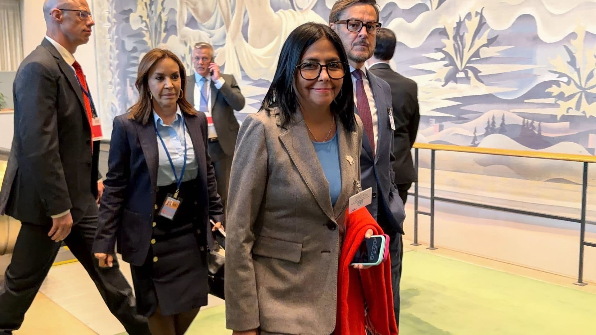 Donald Trump y Delcy Rodríguez se Reúnen por Primera Vez en Nueva York