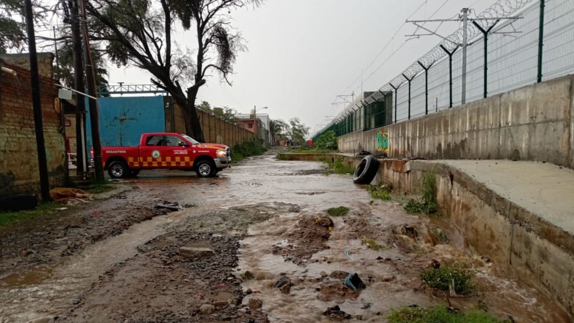 Lluvias causan afectaciones en Jalisco.