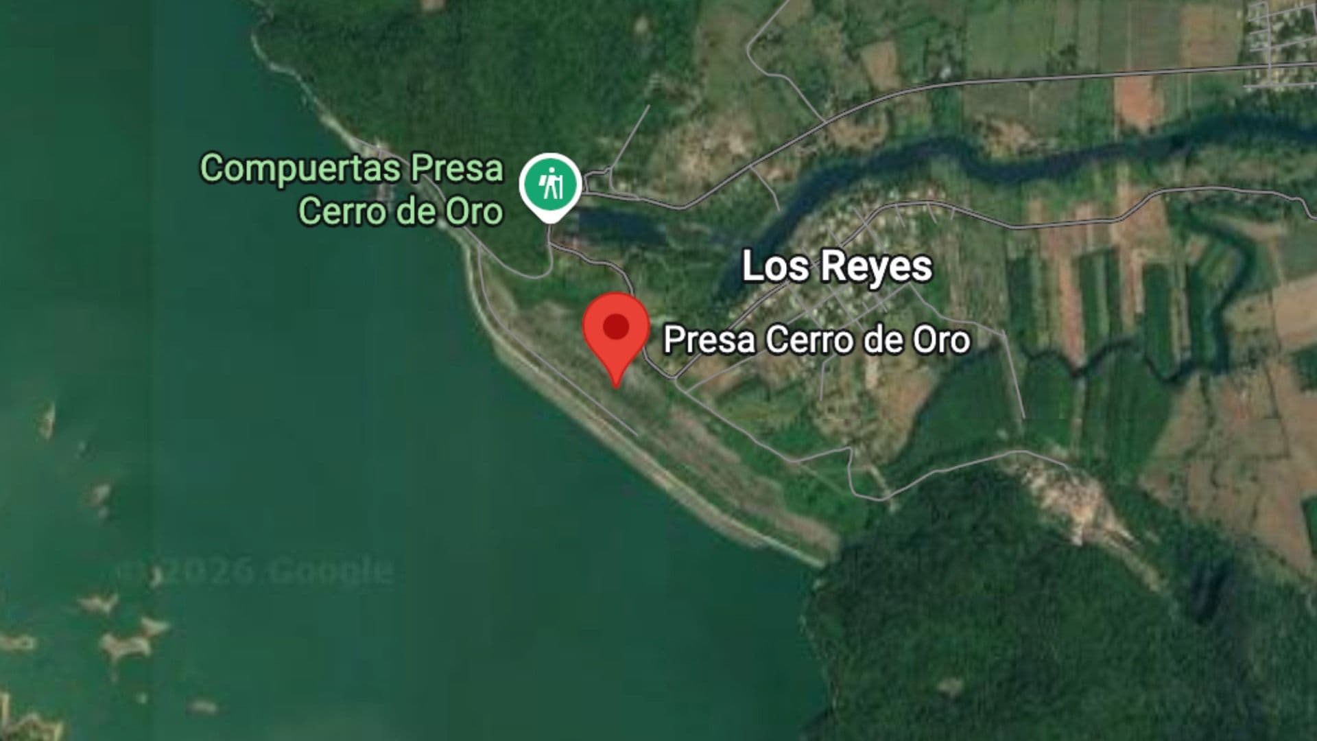 CONAGUA asegura que el desfogue en Cerro de Oro no representa peligro para las comunidades.