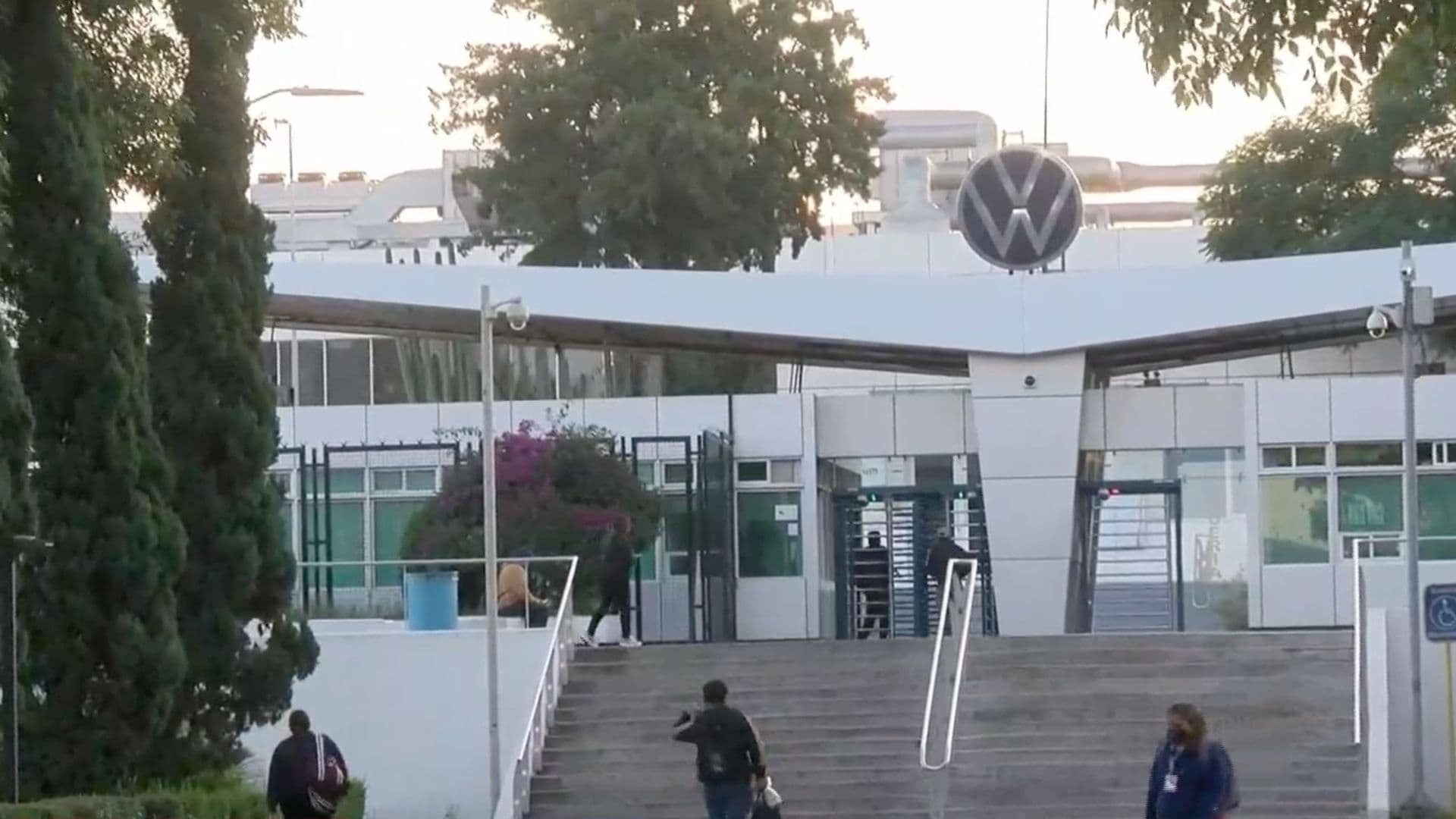 Suspendido Indefinidamente Turno Producción Planta Armadora Volkswagen Cuautlancingo Puebla