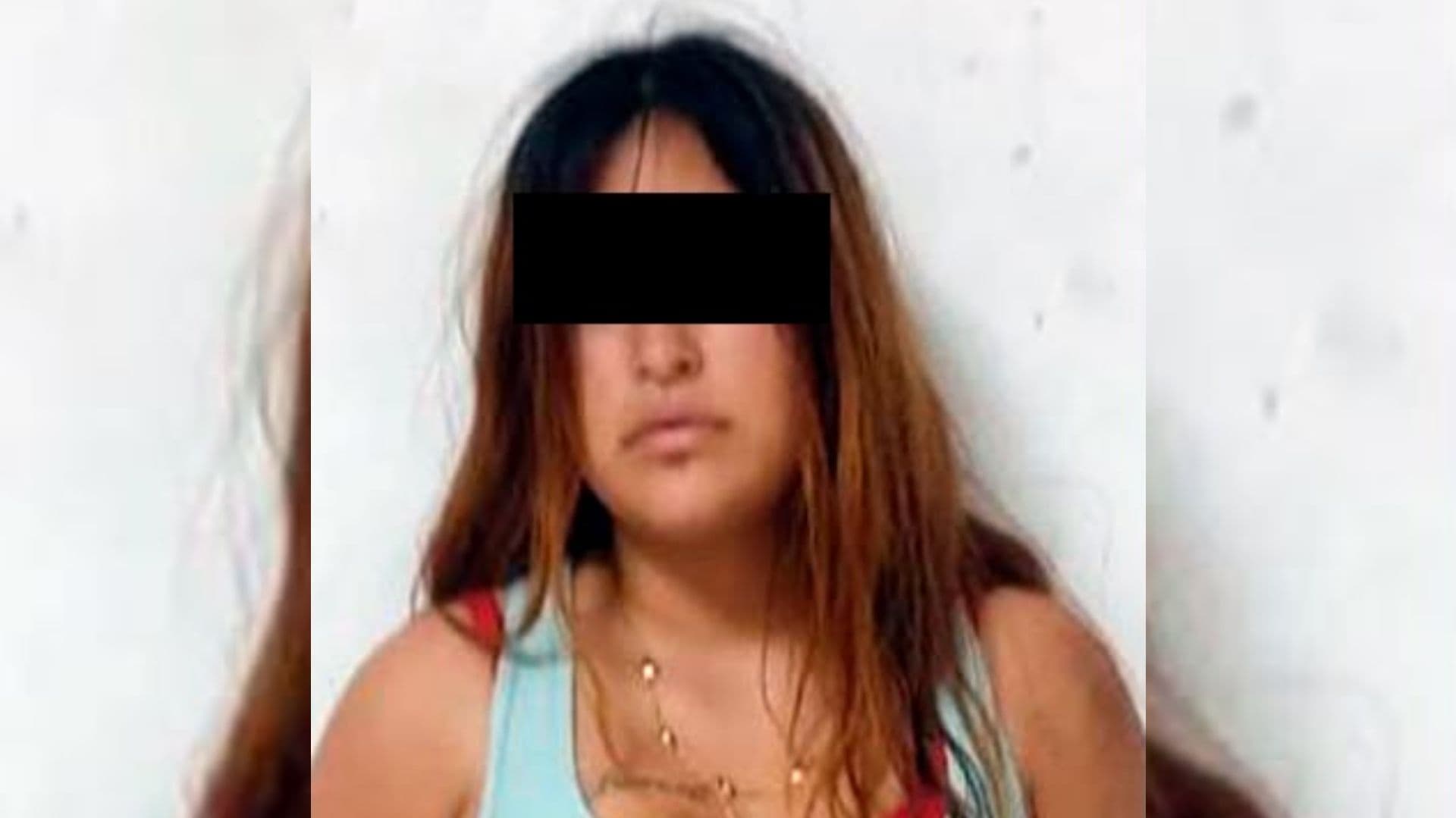 Mujer y dos menores detenidos tras robo de camioneta en Puebla.