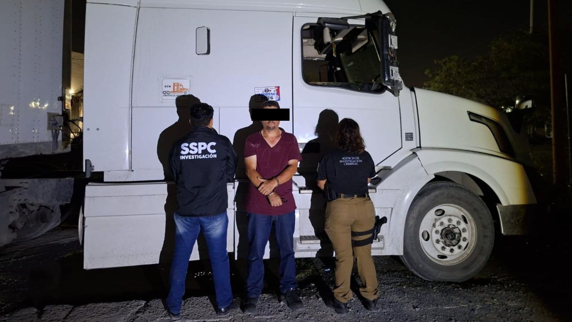 Trailero detenido con 20 kilos de droga en Sabinas Hidalgo, Nuevo León