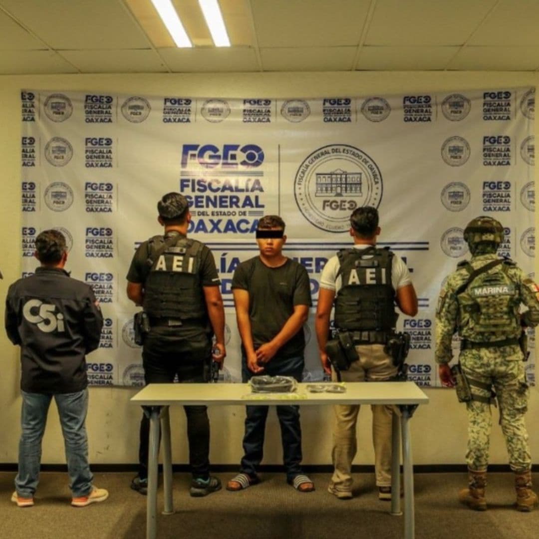 Detiene a "El 07" Presunto Autor Material de Asesinato del Expresidente Municipal de San Juan Cacahuatepec