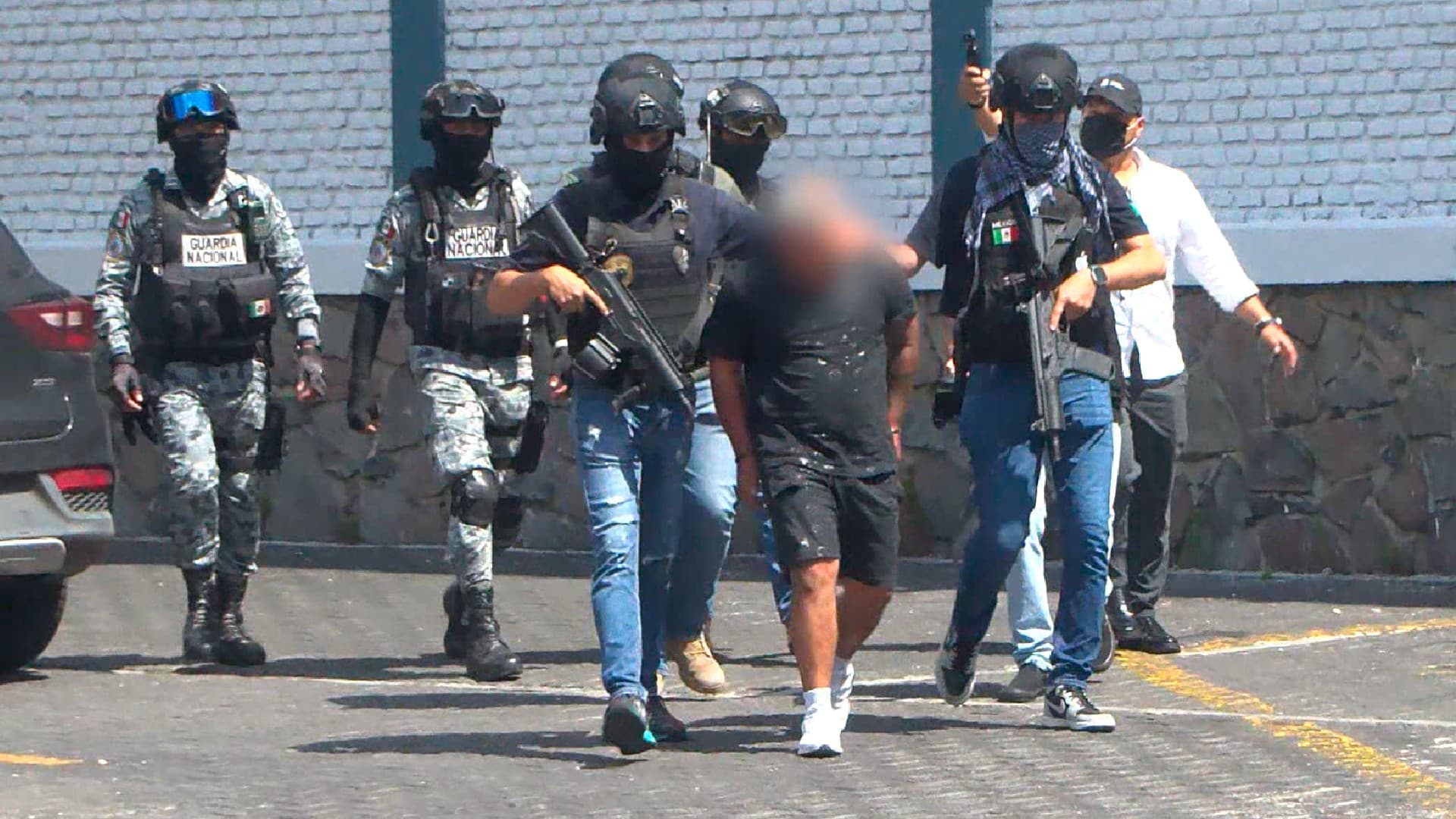 Detienen a Hombre Acusado del Asesinato de Adrián Salinas en Guadalajara