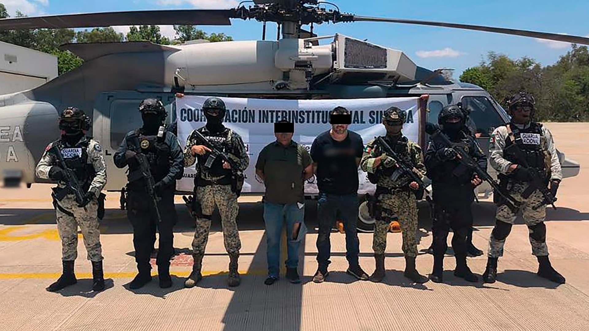 Detenidos en Escuinapa, Sinaloa, durante operativo de seguridad. Foto: X @GabSeguridadMX