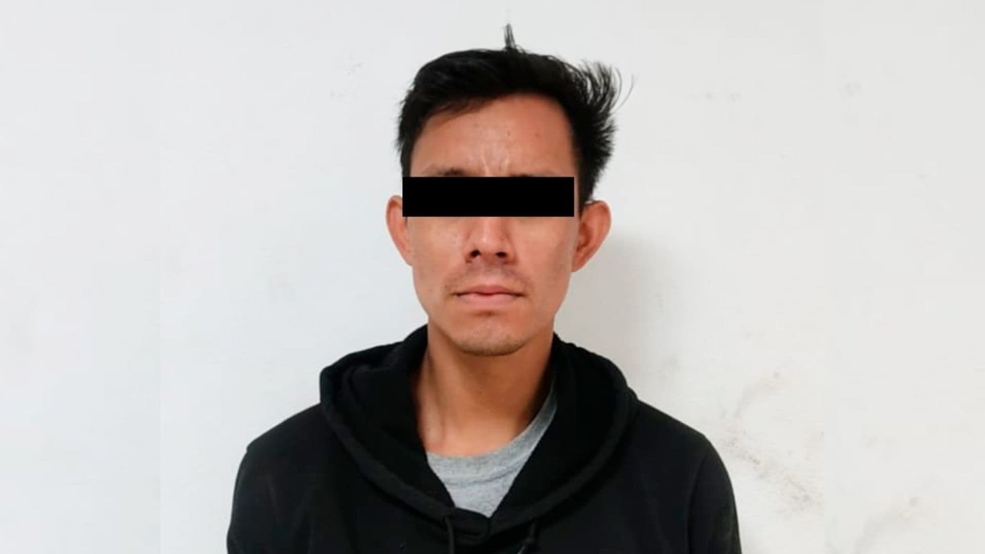 Robo de Auto Desata Persecución en Puebla; Un Sujeto se Escapó por el Drenaje