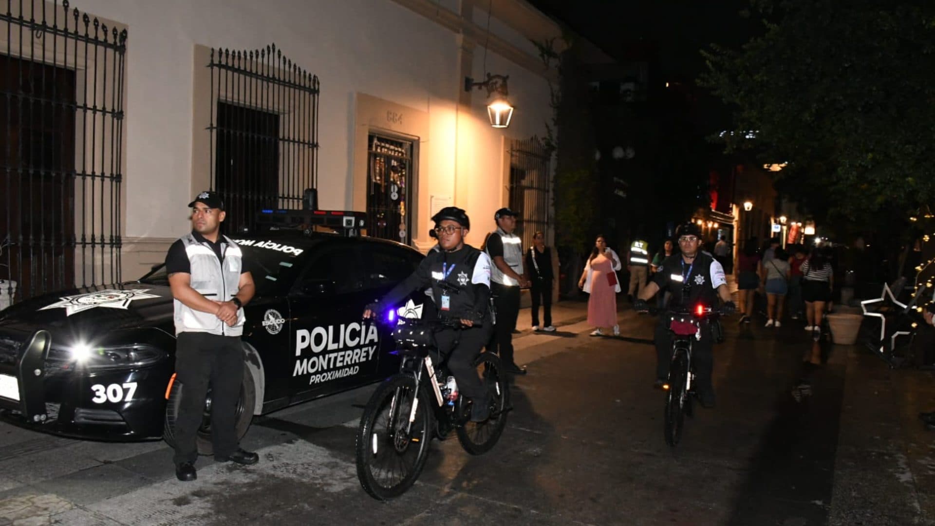 Policía de Monterrey en Barrio Antiguo