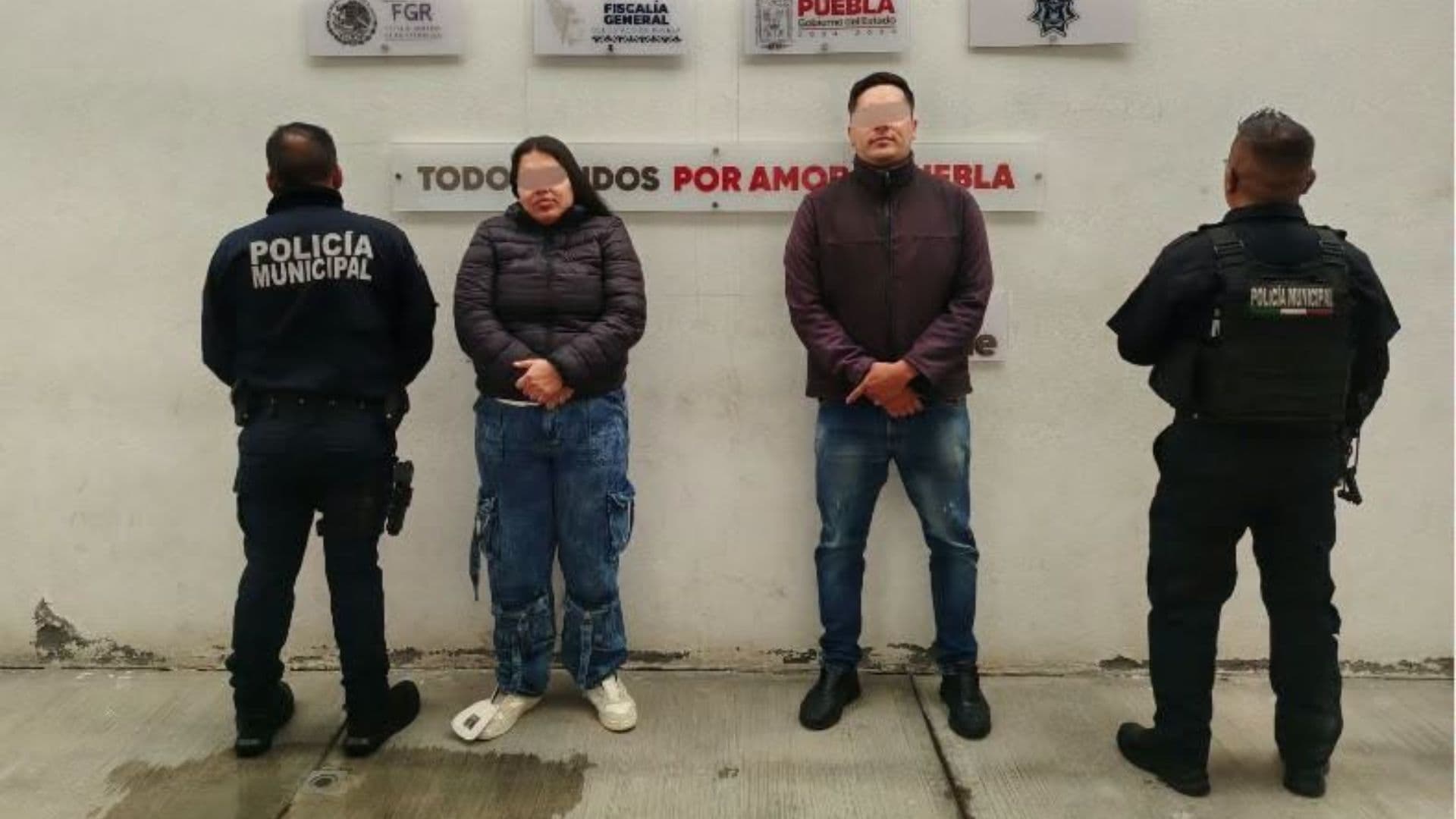 Detenidos Nathalia Andrea N Arnold Esneyder N Extorsión San Antonio Mihuacán Coronango Puebla