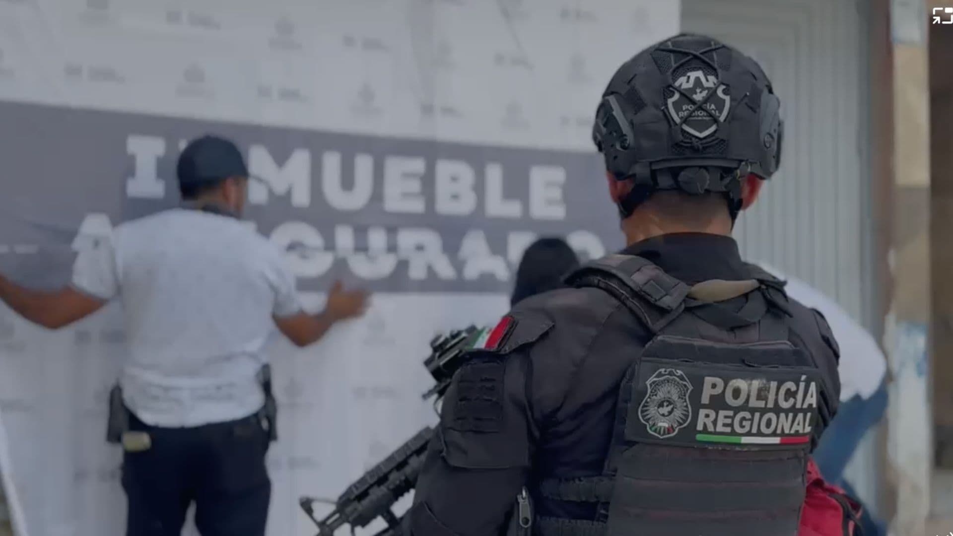 Dos hombres fueron detenidos y una bodega fue asegurada.