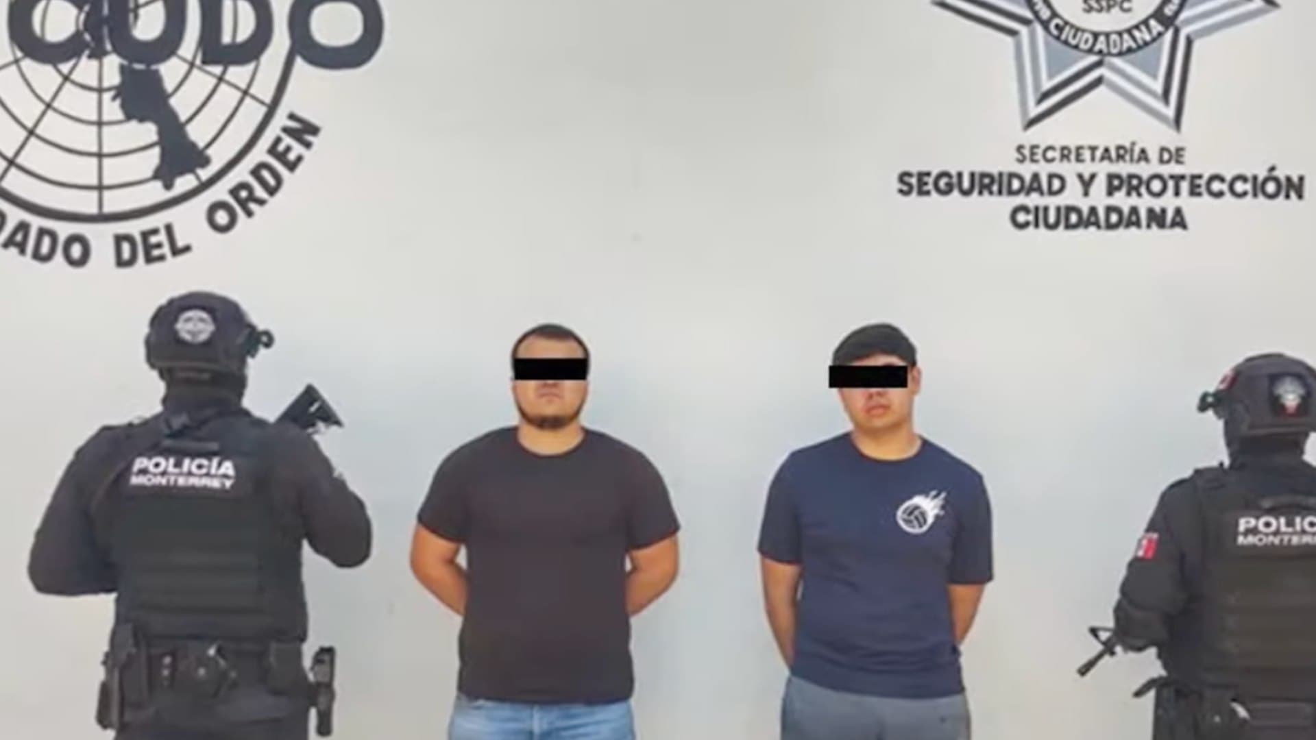 Jovenes detenidos