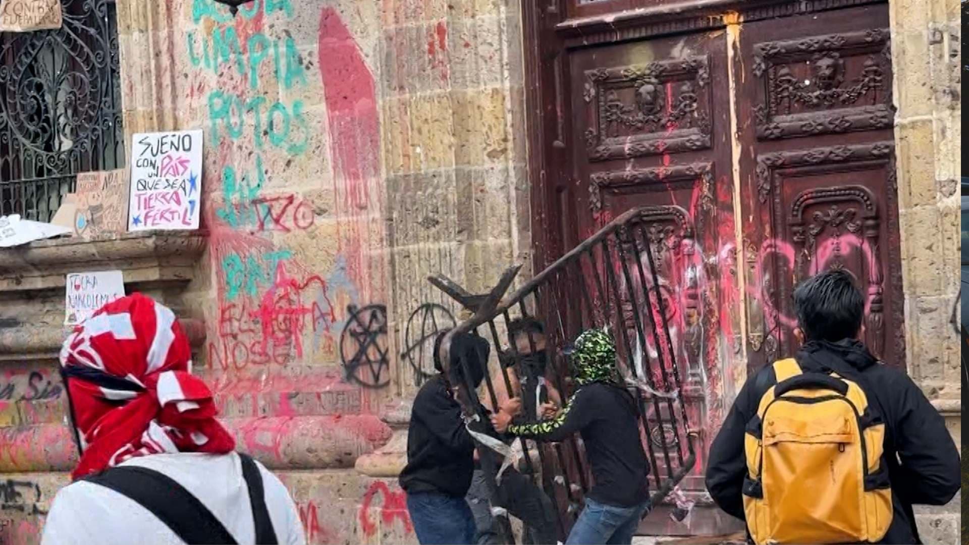 disturbios en Guadalajara