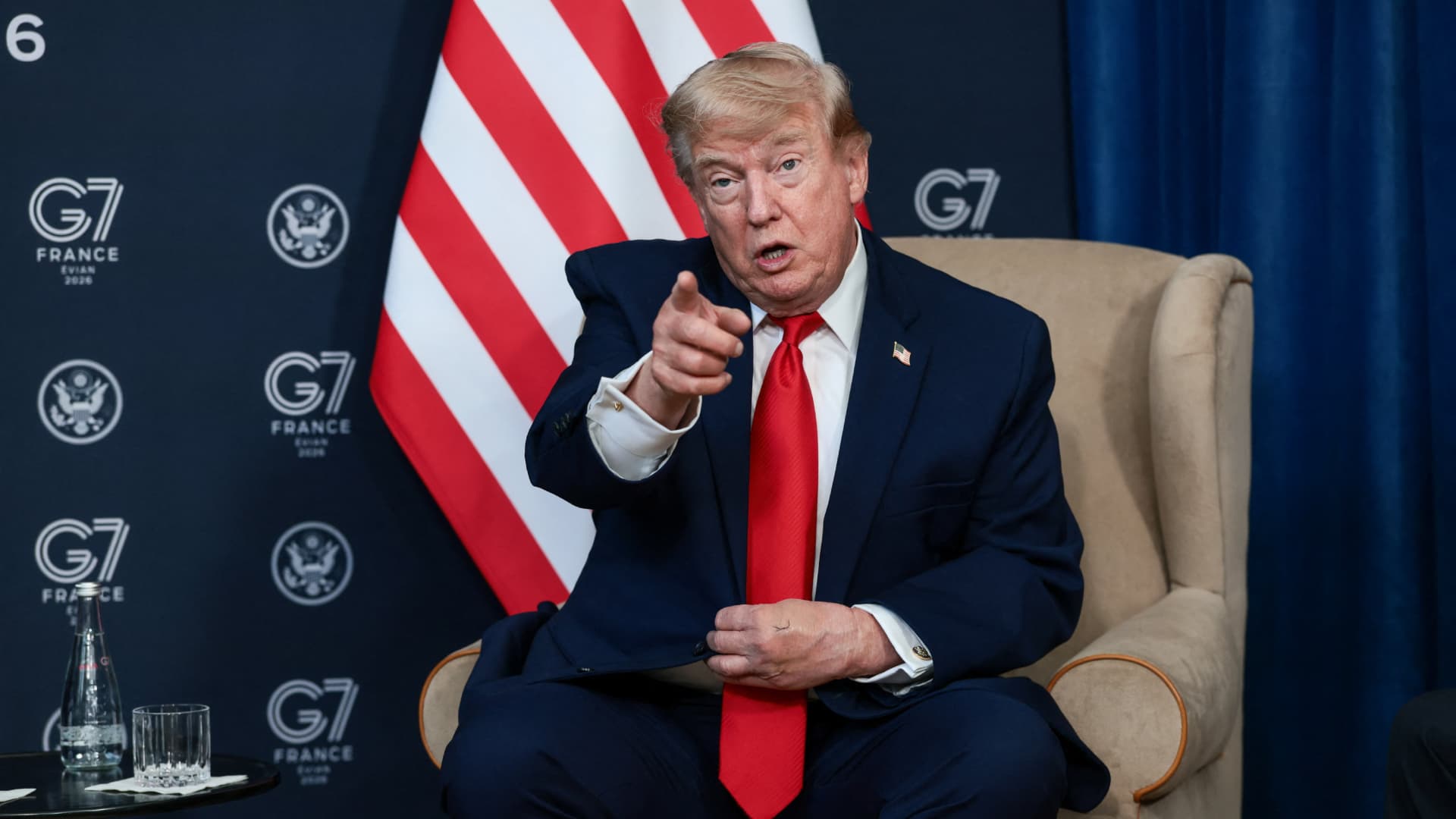 Donald Trump durante la reunión del G7 en Francia.