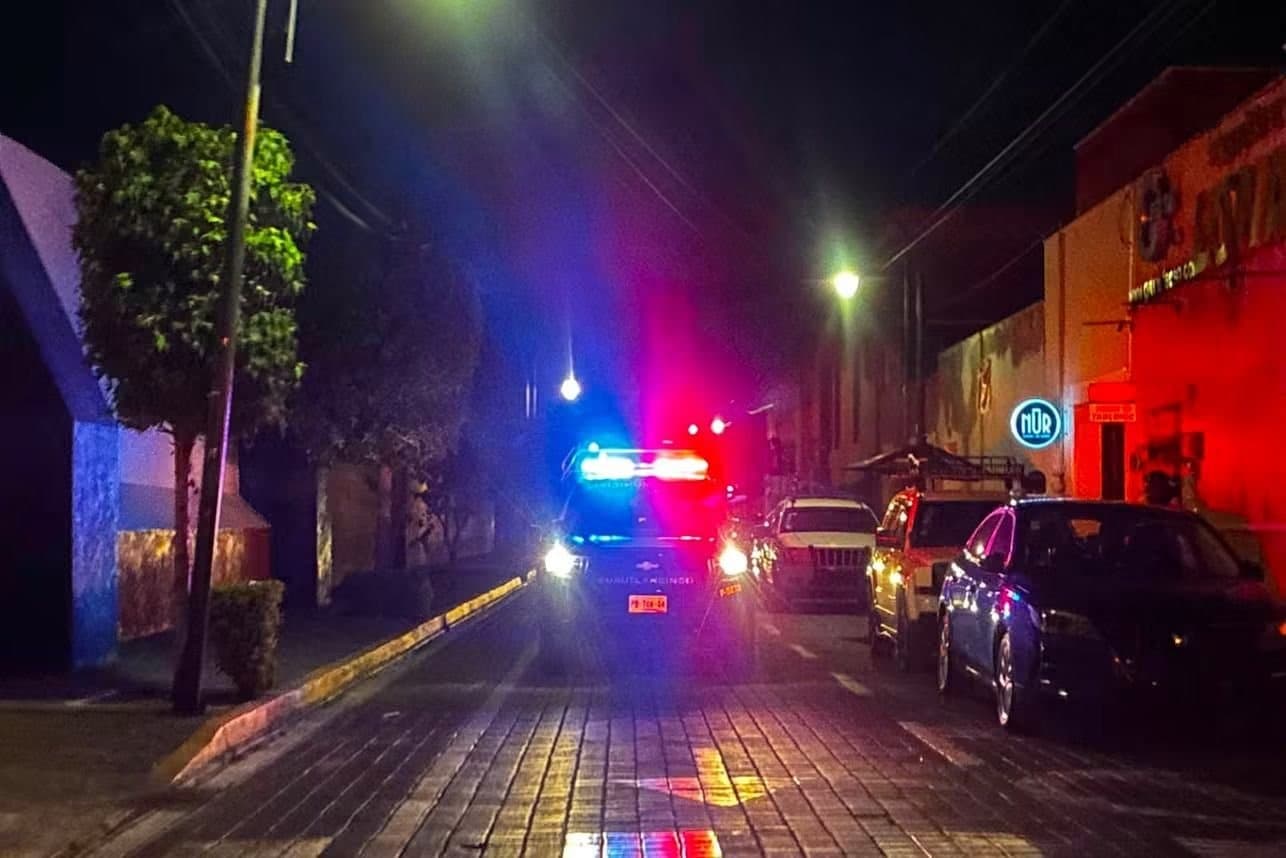 Investigan doble homicidio en Santiago Momoxpan.