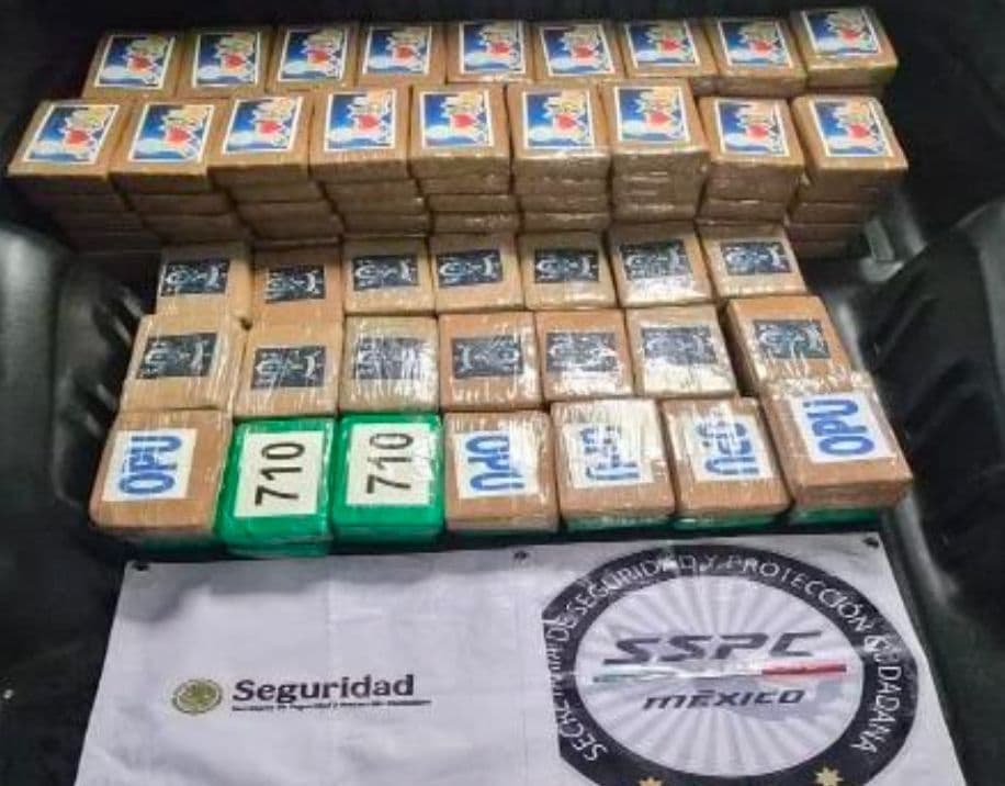 Detienen a un hombre en CDMX por transportar droga