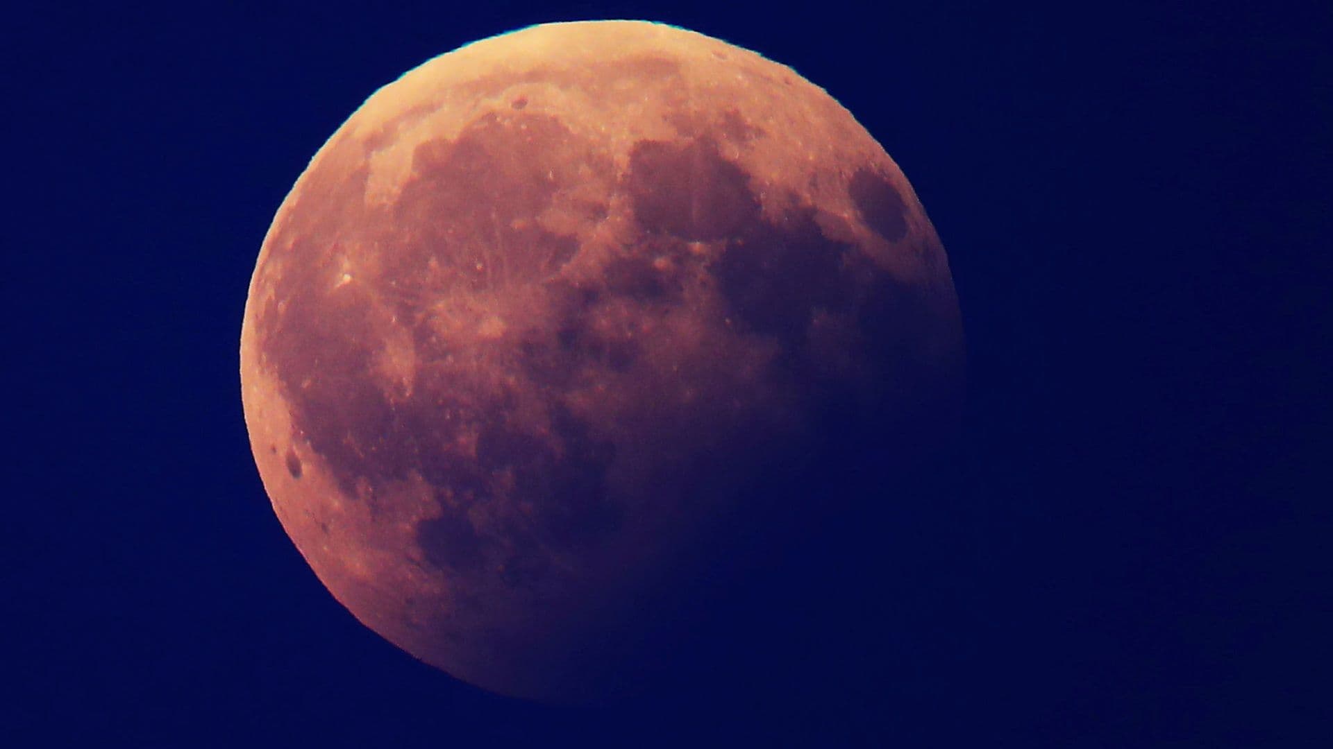 A Esta Hora Inicia el Eclipse Lunar Parcial en México este Jueves
