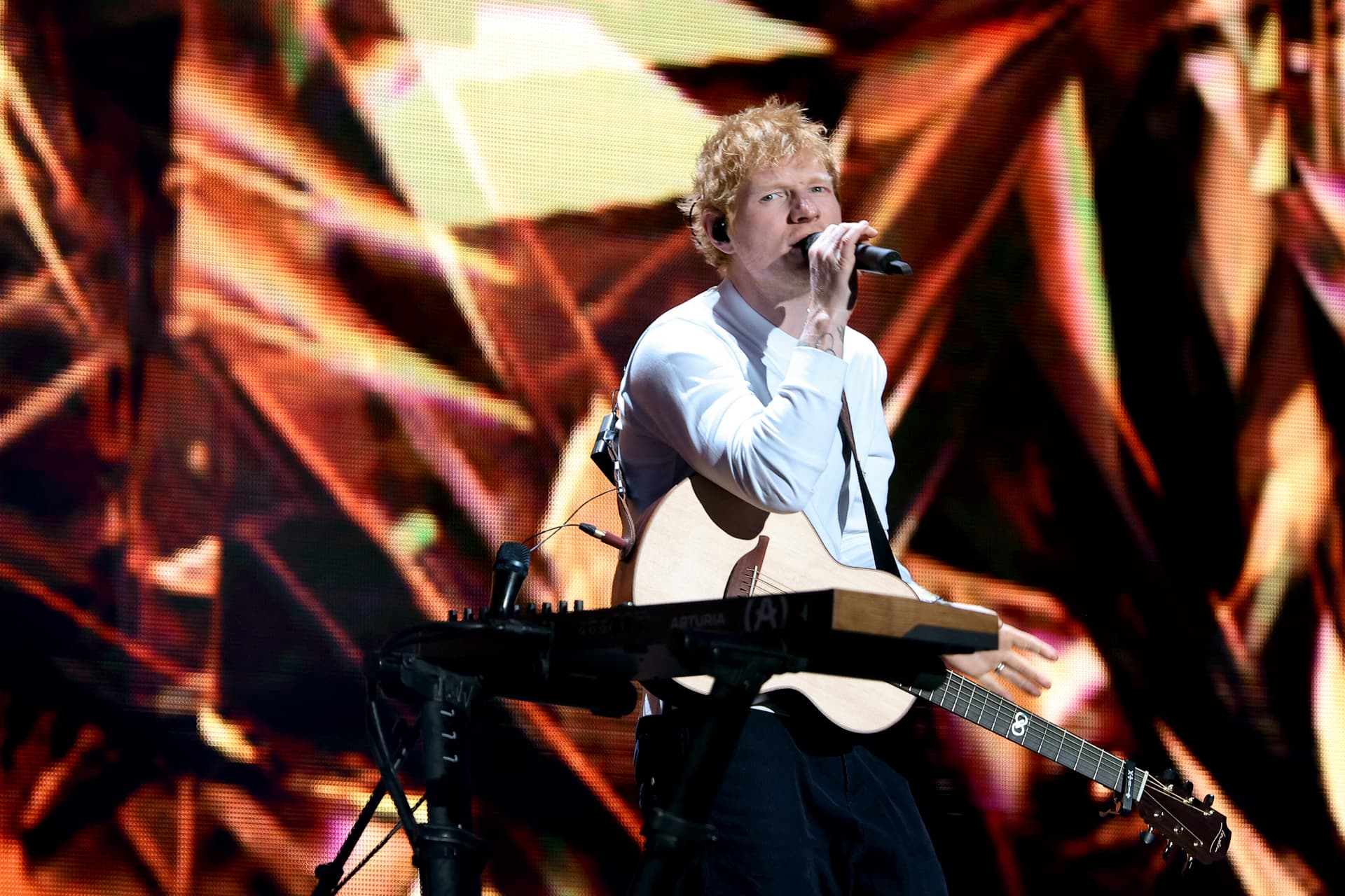 ed-sheeran-macklemore-salida-gira-no-soy-complice