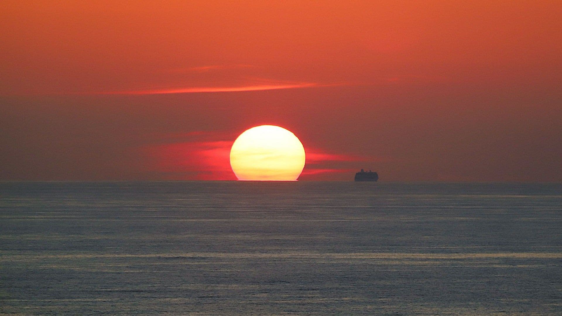 Atardecer en mar de Acapulco, Guerrero, en noviembre de 2018. Foto: Cuartoscuro | Archivo