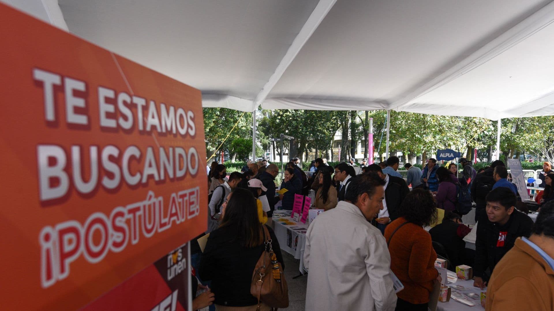 Feria de empleo en México