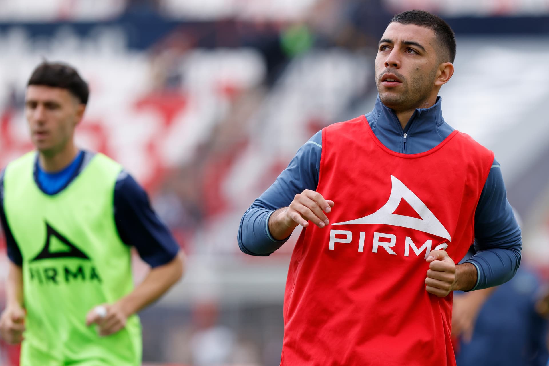 Erik Lira durante un partido con Cruz Azul