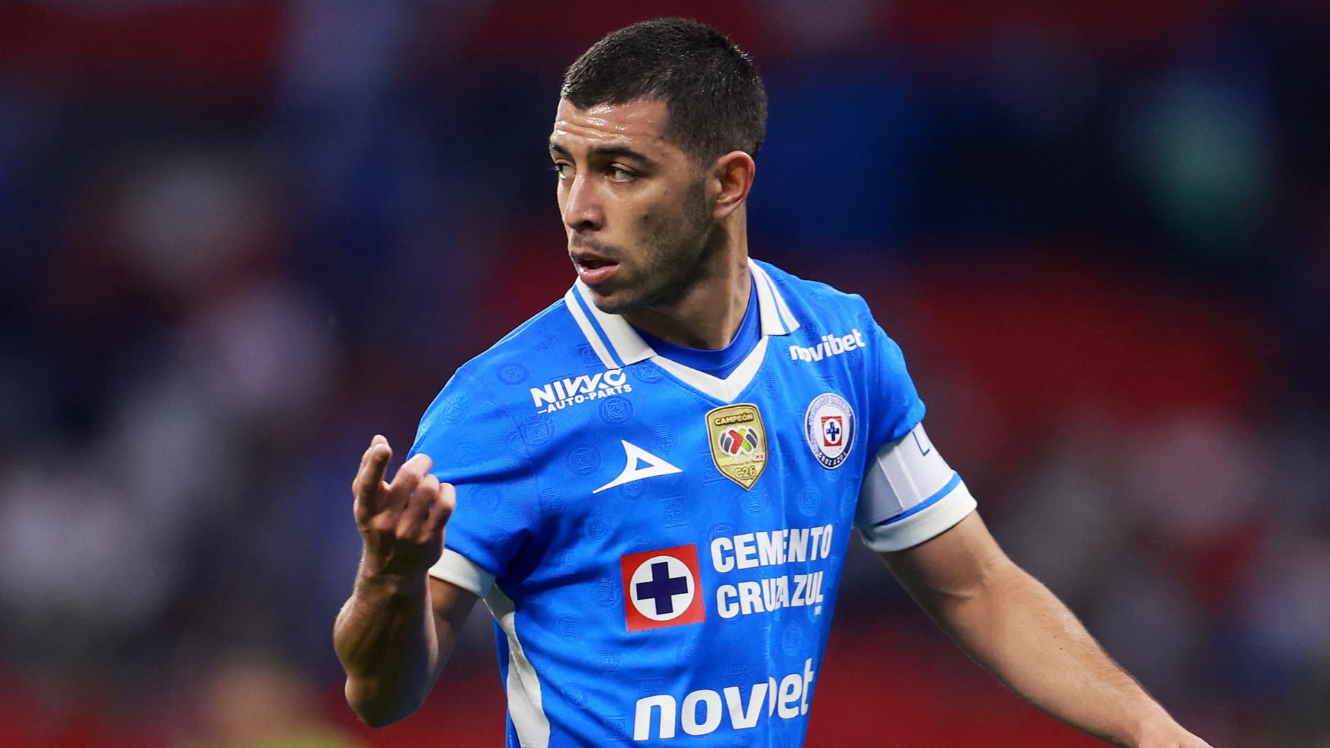 Erik Lira es jugador del Cruz Azul y hace poco estuvo a nada de irse al Mónaco francés