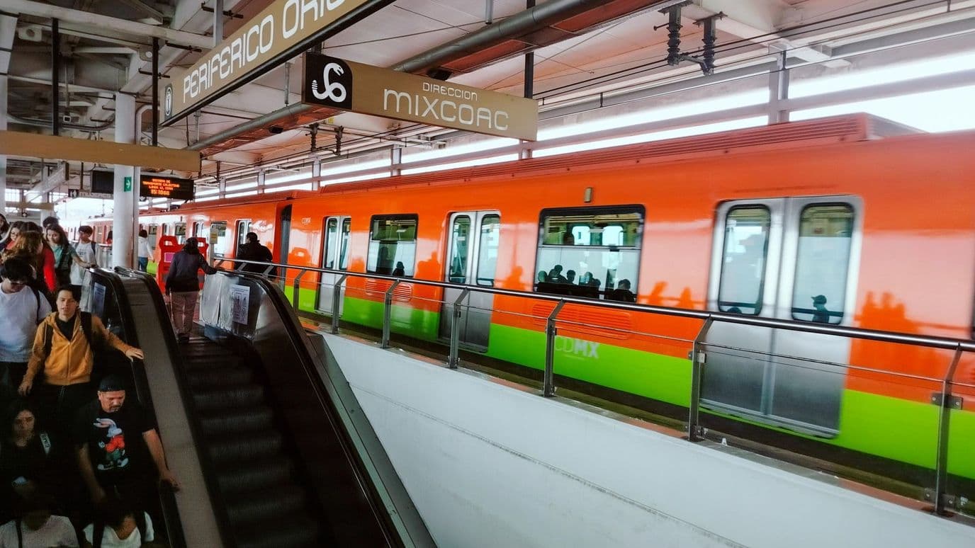 Estación Mixcoac del Metro de la Ciudad de México.