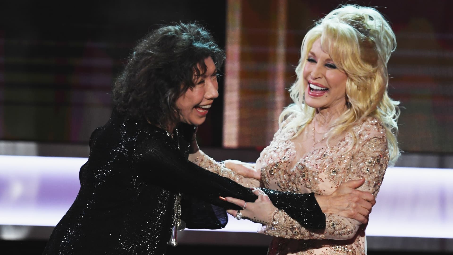Estrellas de Hollywood rinden tributo a Dolly Parton tras su muerte
