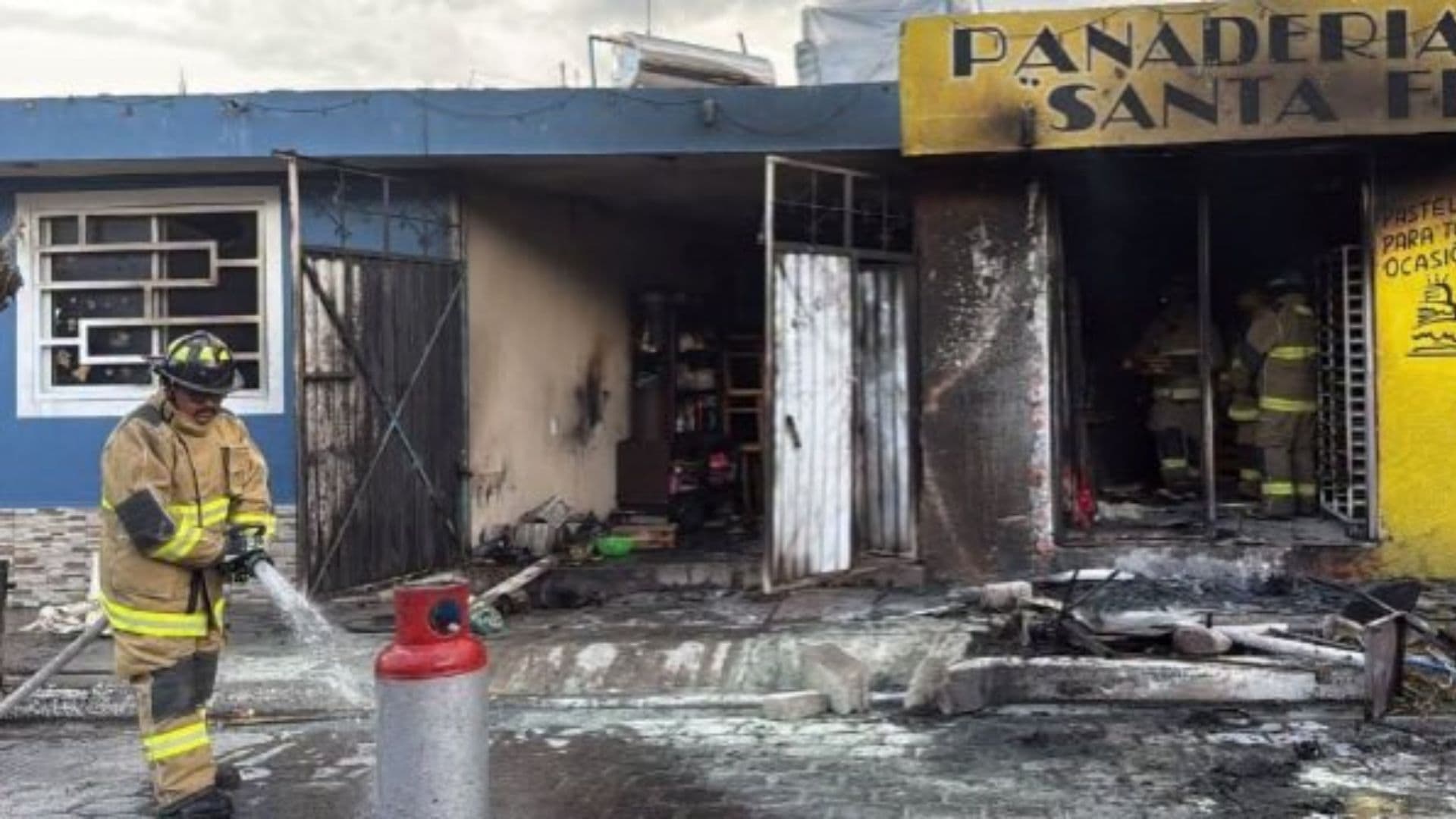 Explosión Gas Panadería Mujer Lesionada Colonia San Rafael Tehuacán Puebla