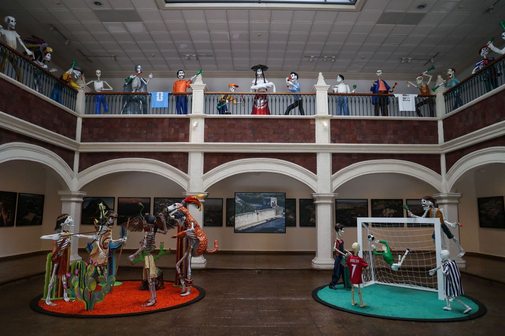 Futbol y Calacas Invaden el Museo Dolores Olmedo Luego de 6 Años Cerrado