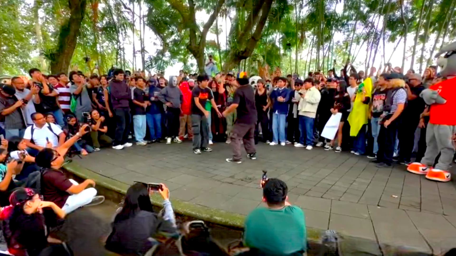 Las batallas de farmear aura se han vuelto populares en redes sociales