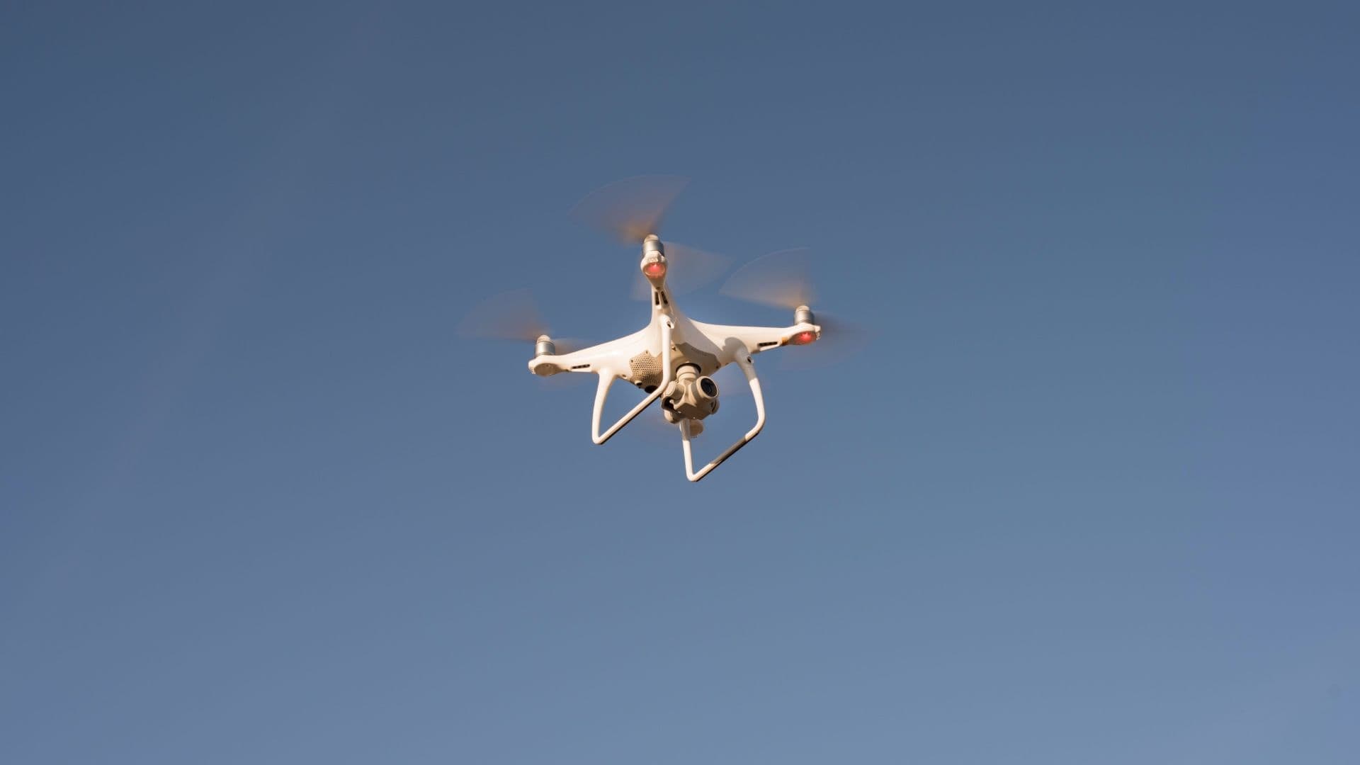 FBI incauta drones por seguridad de las sedes mundialistas. Foto: Pexels