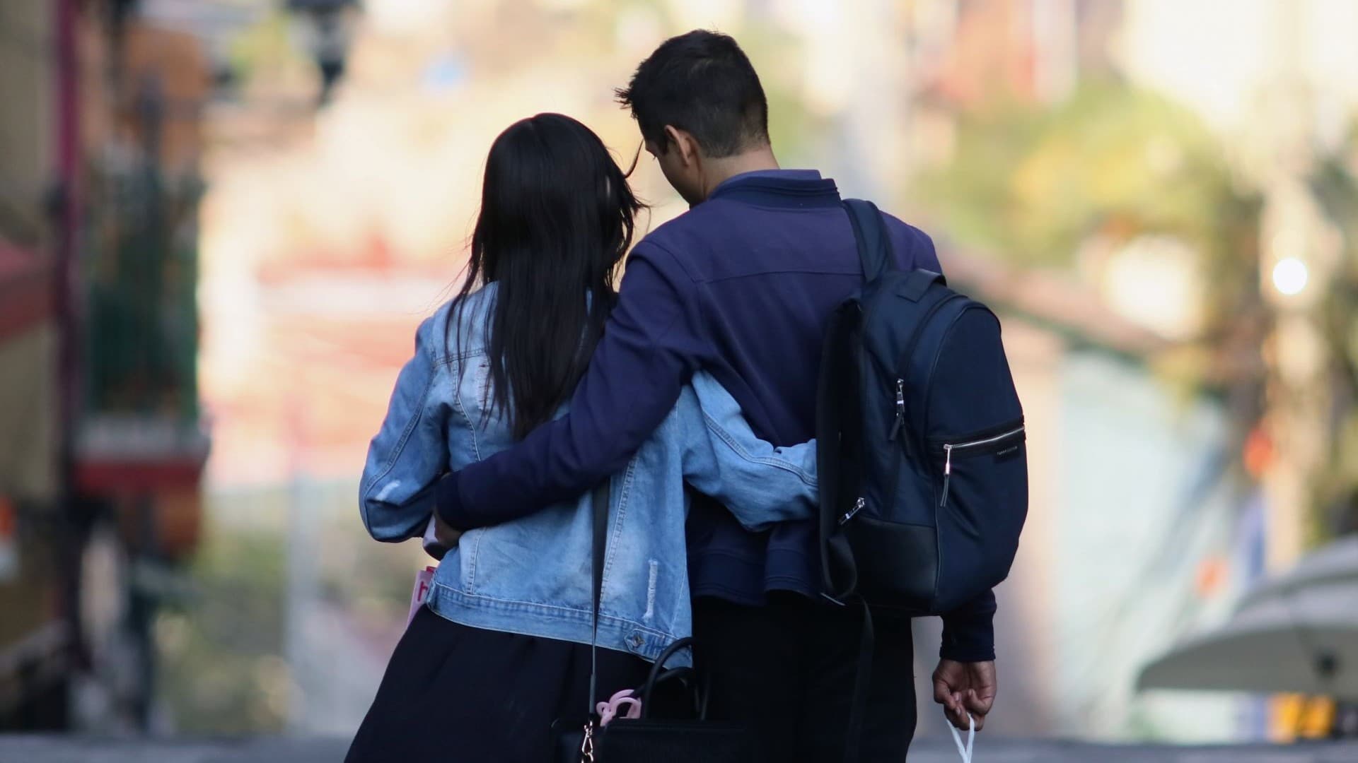 Frases para el Día de la Novia: Cortas y Bonitas para Dedicar a Tu Amorcito el 1 de Agosto 2026