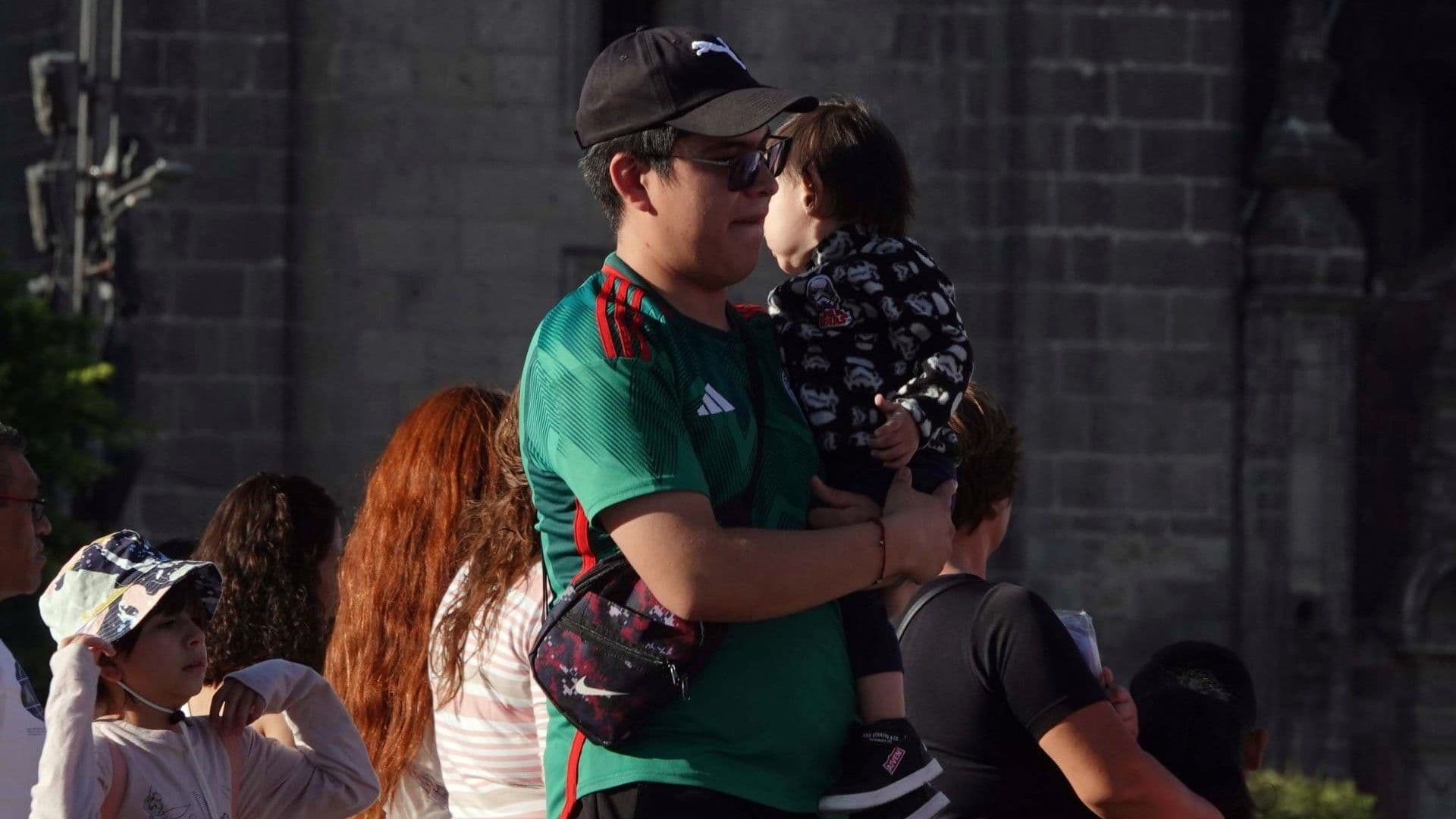 Checa las mejores frases para papá con las que puedes Desear un Feliz Día del Padre 2026