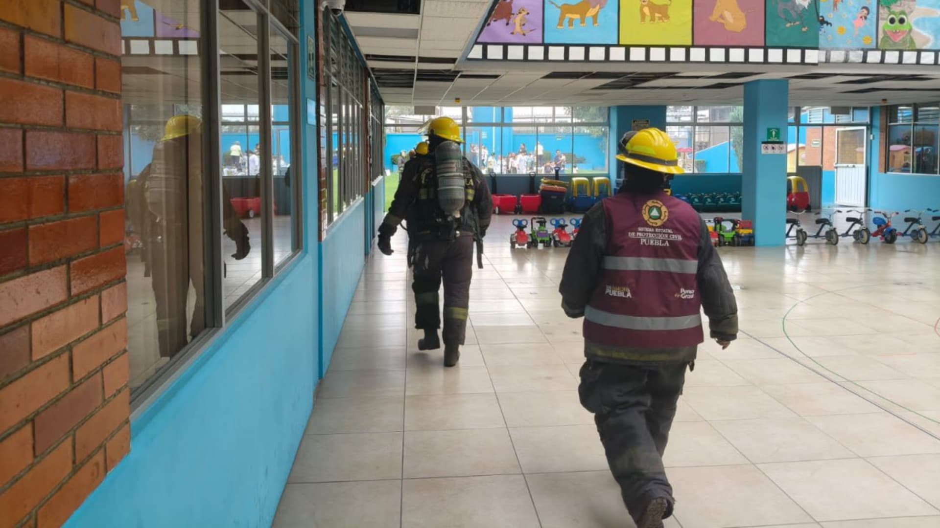 Evacuación 38 Menores Edad Fuga Gas Guardería Colonia Las Cuartillas Puebla
