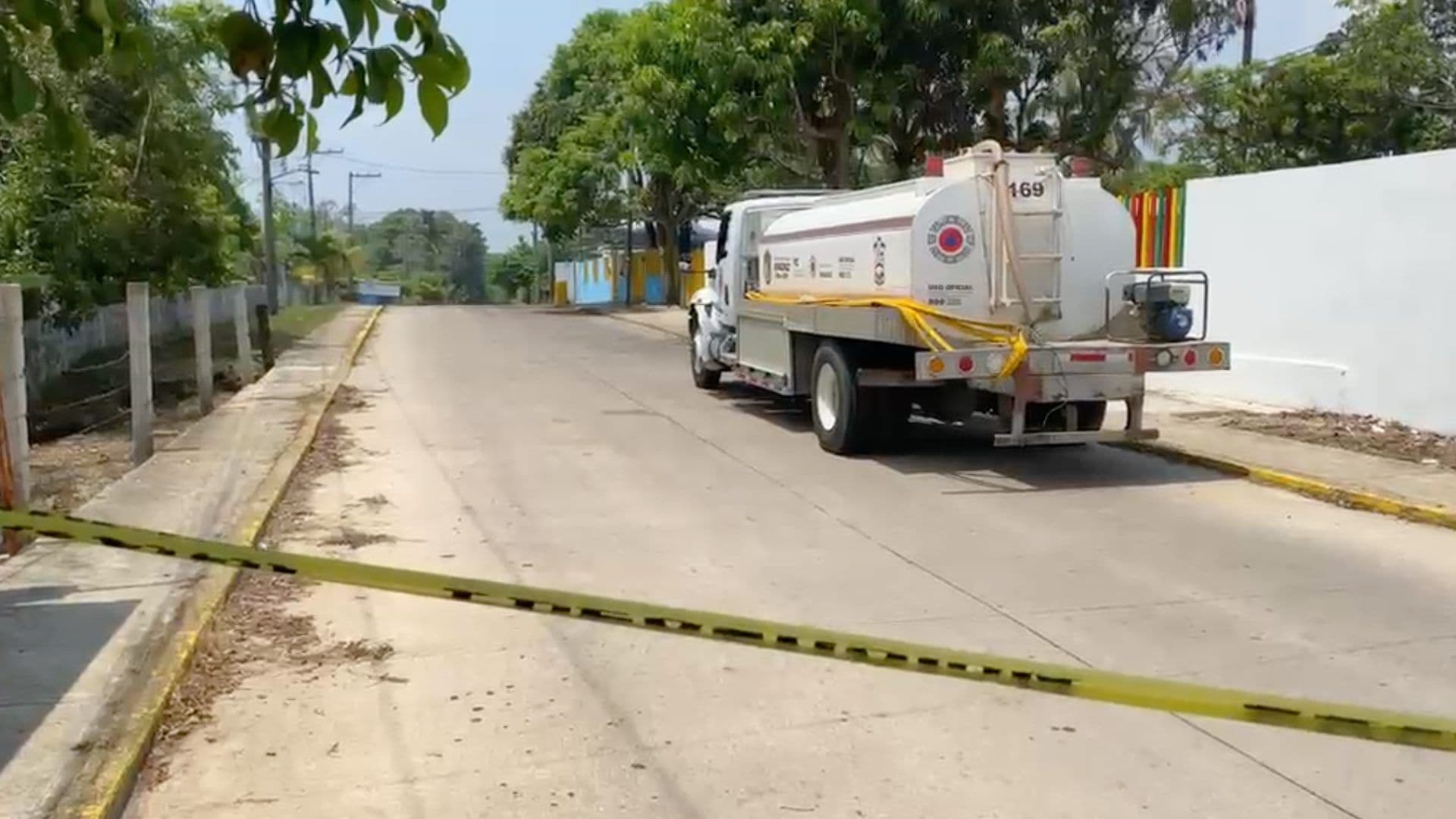 Fuga de gas genera cierre vial y evacuación de jardín de niños de Agua Dulce