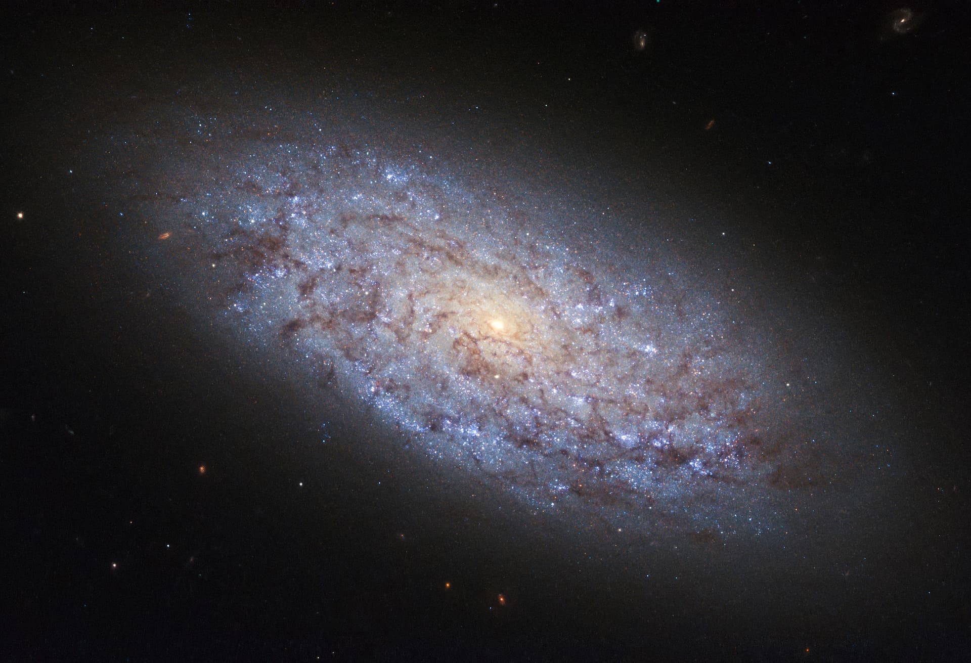 Galaxia semejante a la Vía Láctea
