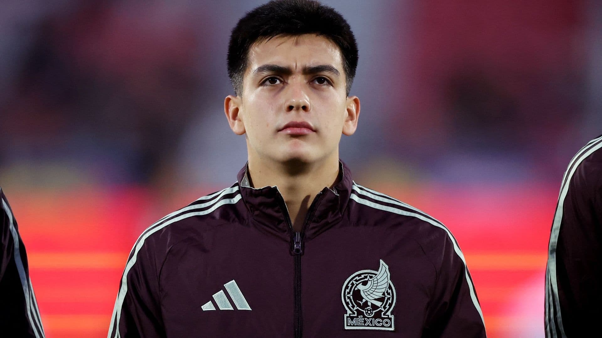 Gilberto Mora a sus 17 Años Vive Hoy el Sueño de Millones de Niños Mexicanos