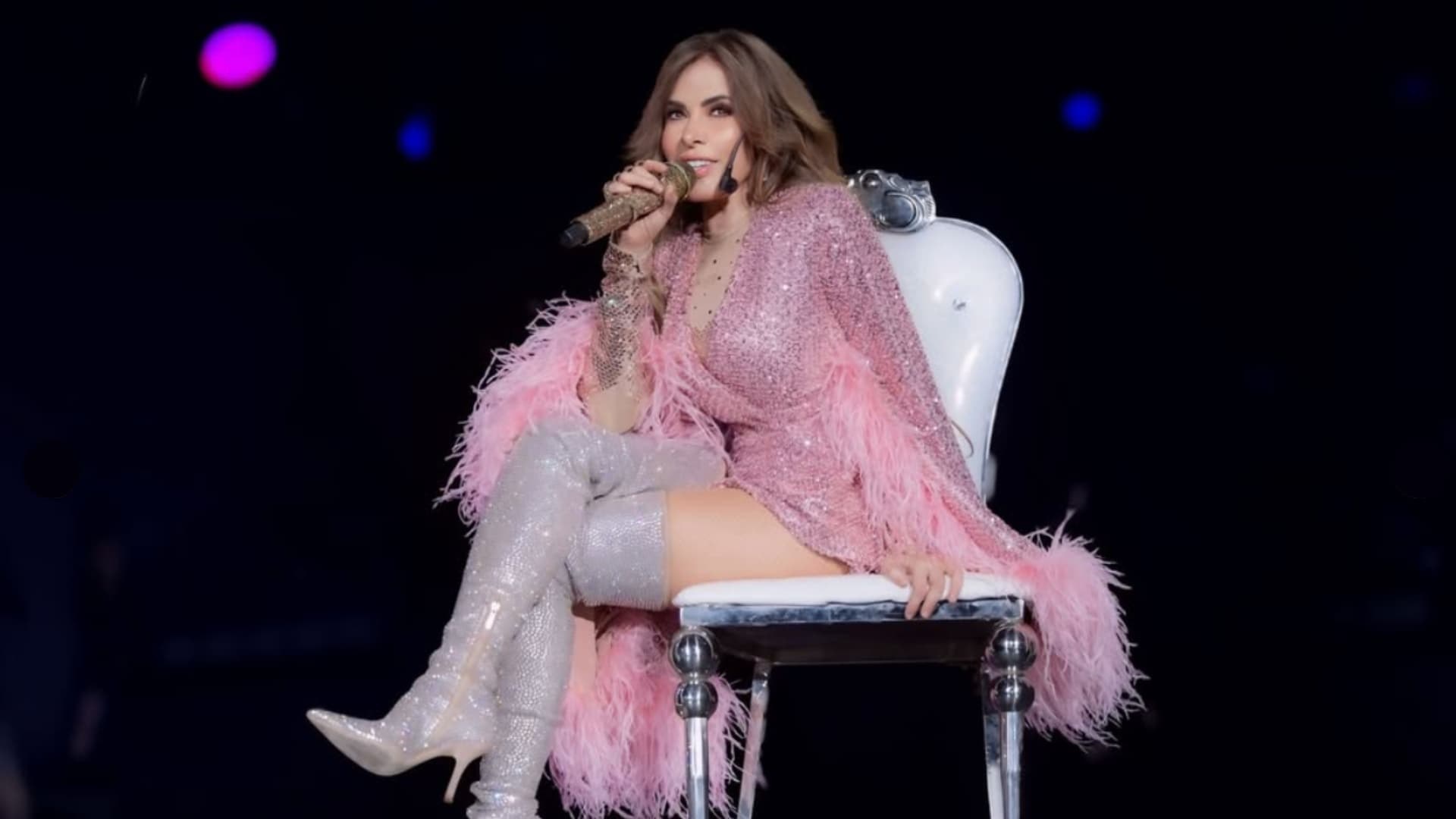 Gloria Trevi en concierto en Puebla por el Grito de Independencia 2026.