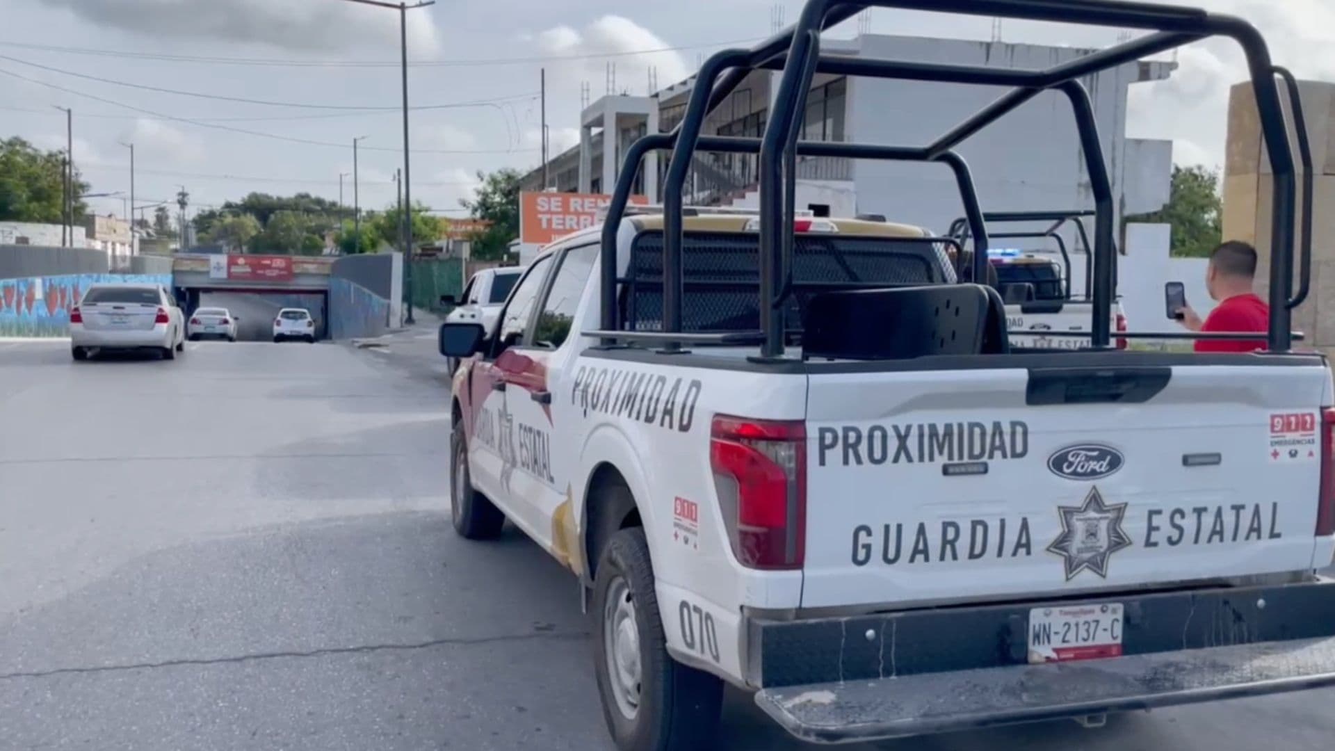 Movilización policiaca por hallazgo de hombre sin vida en predio. Foto: N+